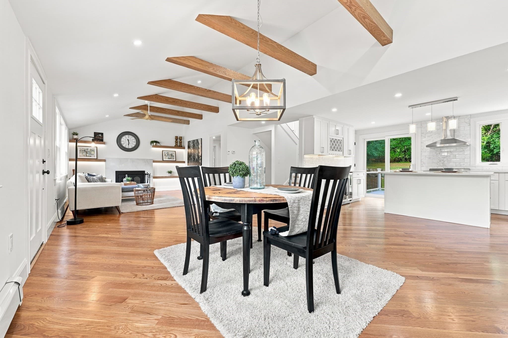 Single Family Residence at 121 Elm St, North Reading MA 01864, North Reading, photo 10 of 34
