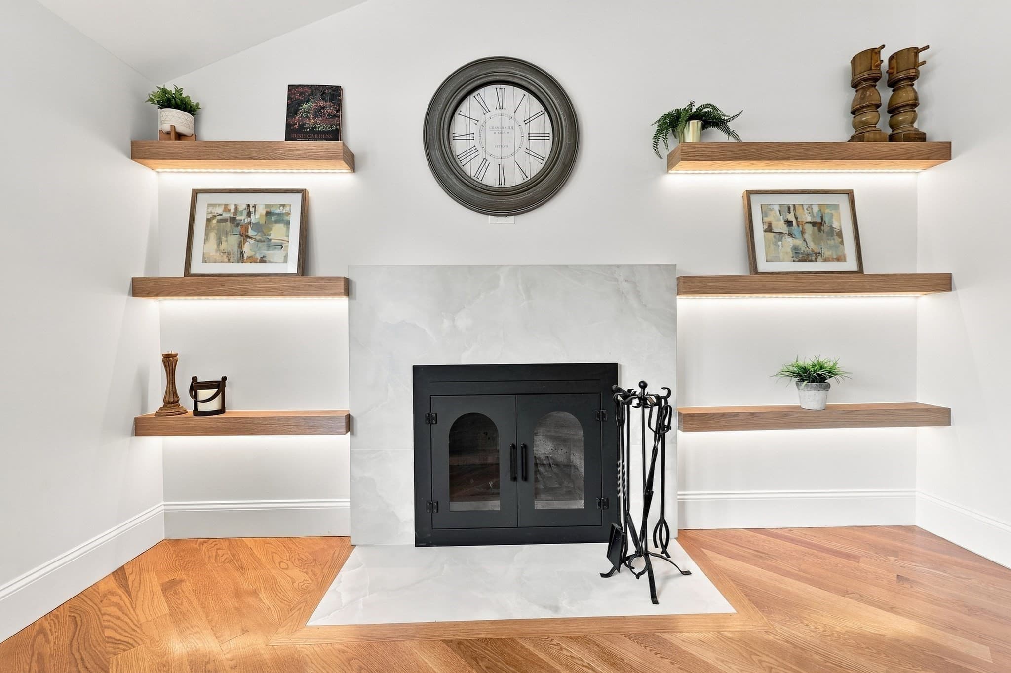Single Family Residence at 121 Elm St, North Reading MA 01864, North Reading, photo 8 of 34