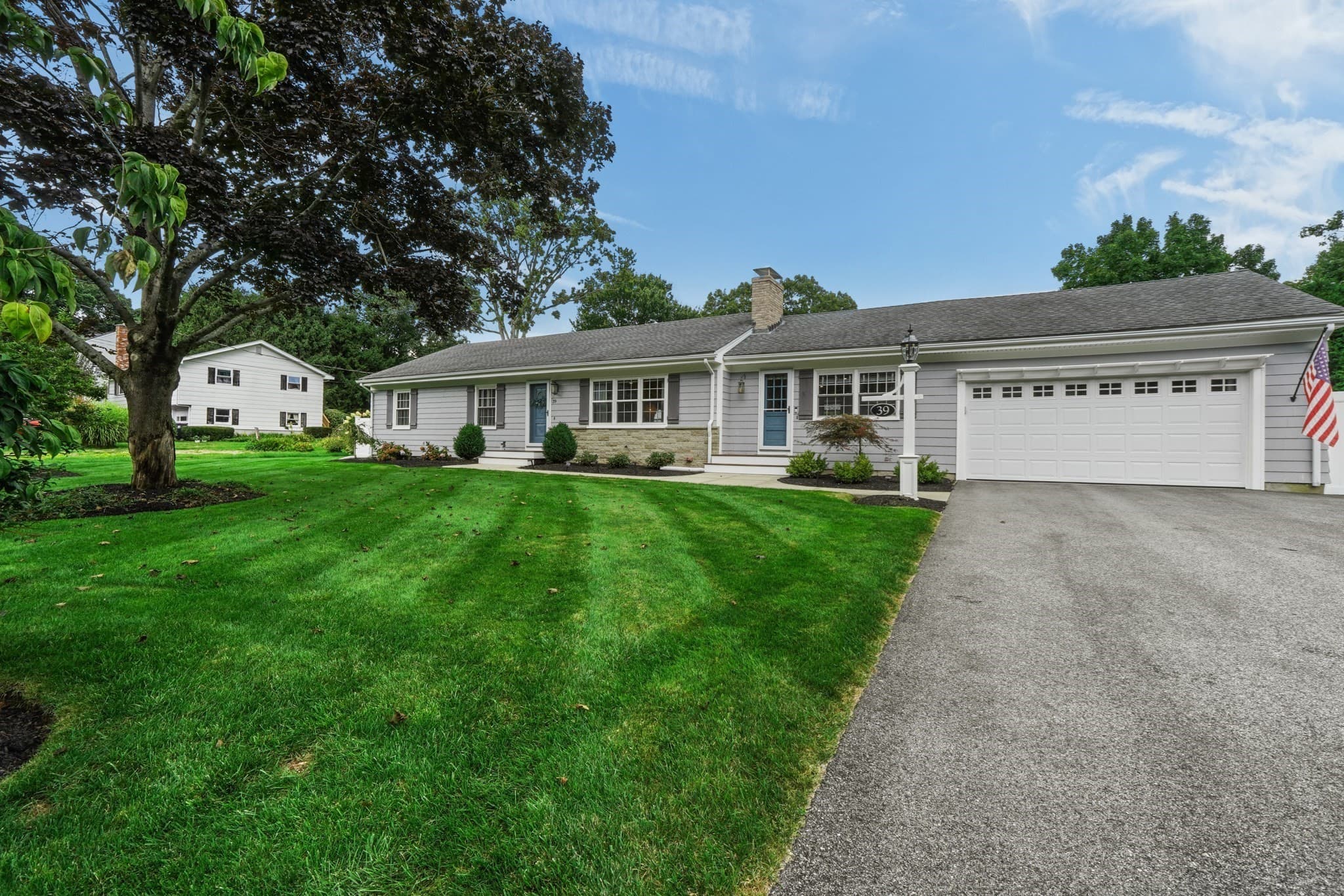 Single Family Residence at 39 Rolling Acres, Cumberland RI 02864, Cumberland, photo 2 of 26