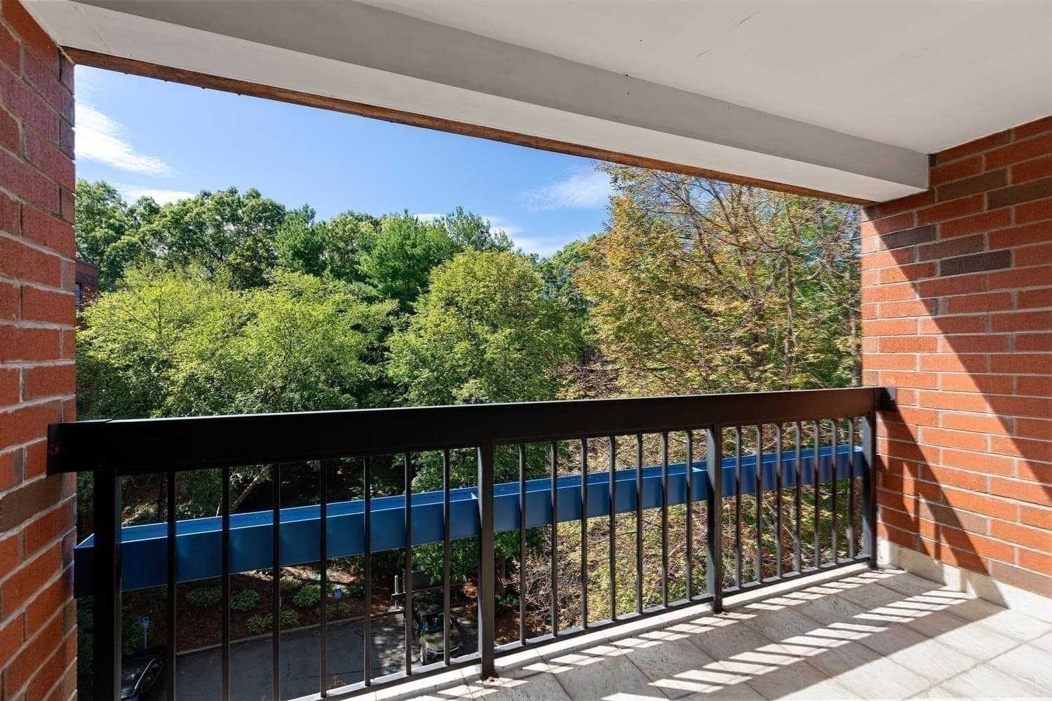 Condominium at 4 Summit Drive # 504, Reading MA 01867, Reading, photo 19 of 30