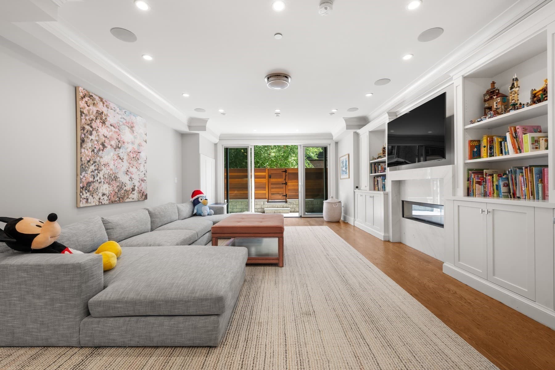 Single Family Residence at 21 Rutland Square, Boston MA 02118, Boston, photo 32 of 39