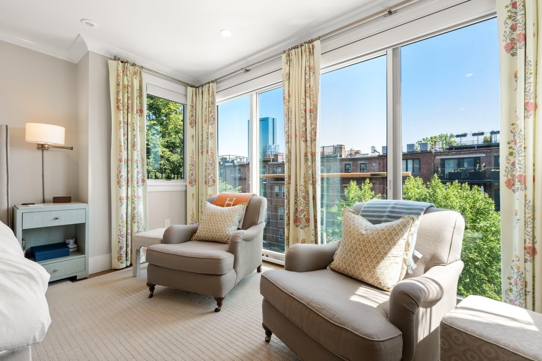 Single Family Residence at 21 Rutland Square, Boston MA 02118, Boston, photo 20 of 39