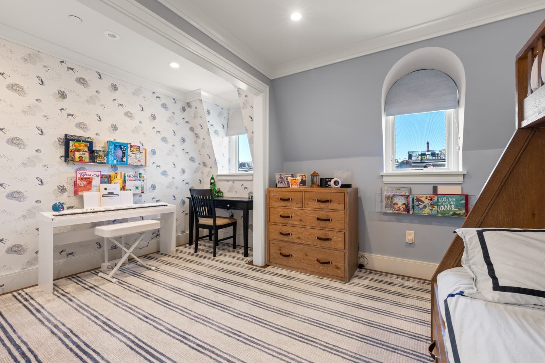 Single Family Residence at 21 Rutland Square, Boston MA 02118, Boston, photo 29 of 39