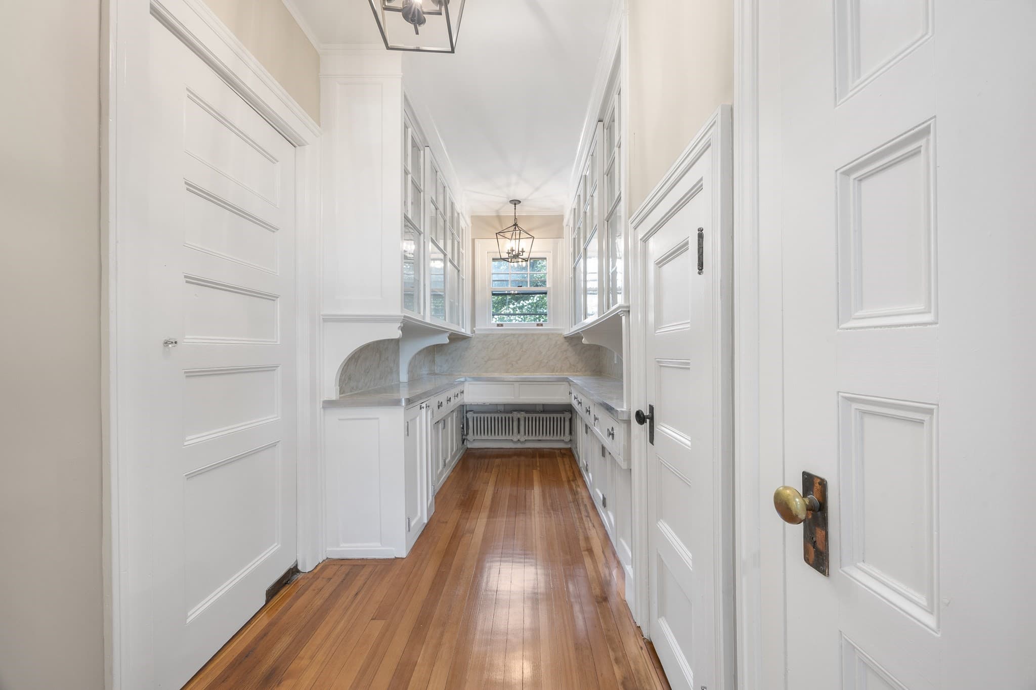 Condominium at 56 Vinton Street # 3, Melrose MA 02176, Melrose, photo 5 of 23