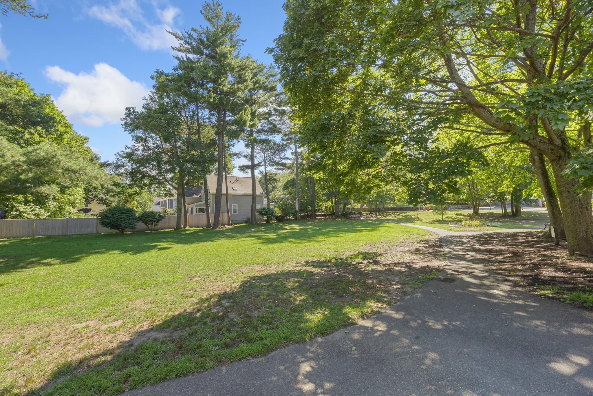 Condominium at 56 Vinton Street # 3, Melrose MA 02176, Melrose, photo 18 of 23