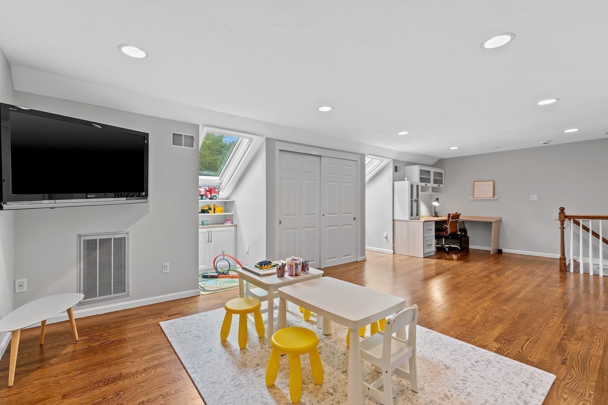 Condominium at 30 Pleasant Street # 30, Wellesley MA 02482, Wellesley, photo 27 of 34