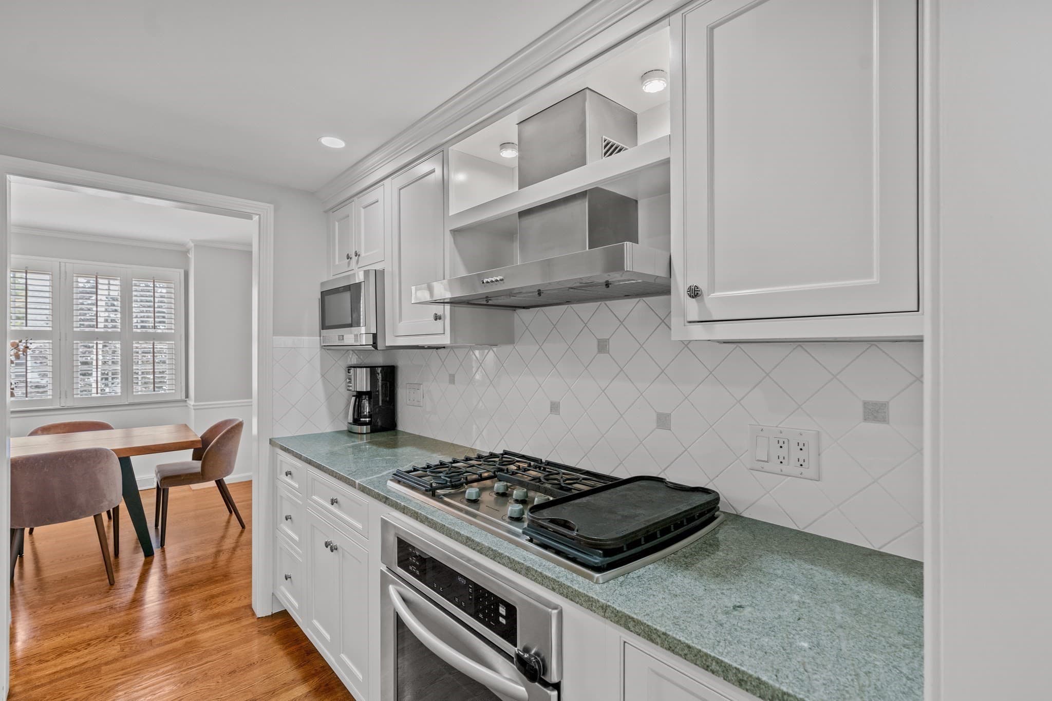 Condominium at 30 Pleasant Street # 30, Wellesley MA 02482, Wellesley, photo 9 of 34