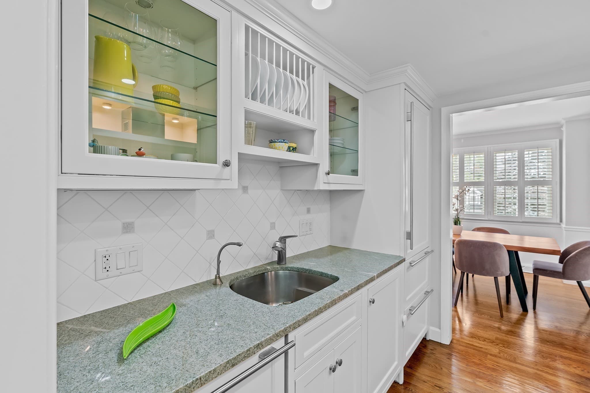 Condominium at 30 Pleasant Street # 30, Wellesley MA 02482, Wellesley, photo 10 of 34
