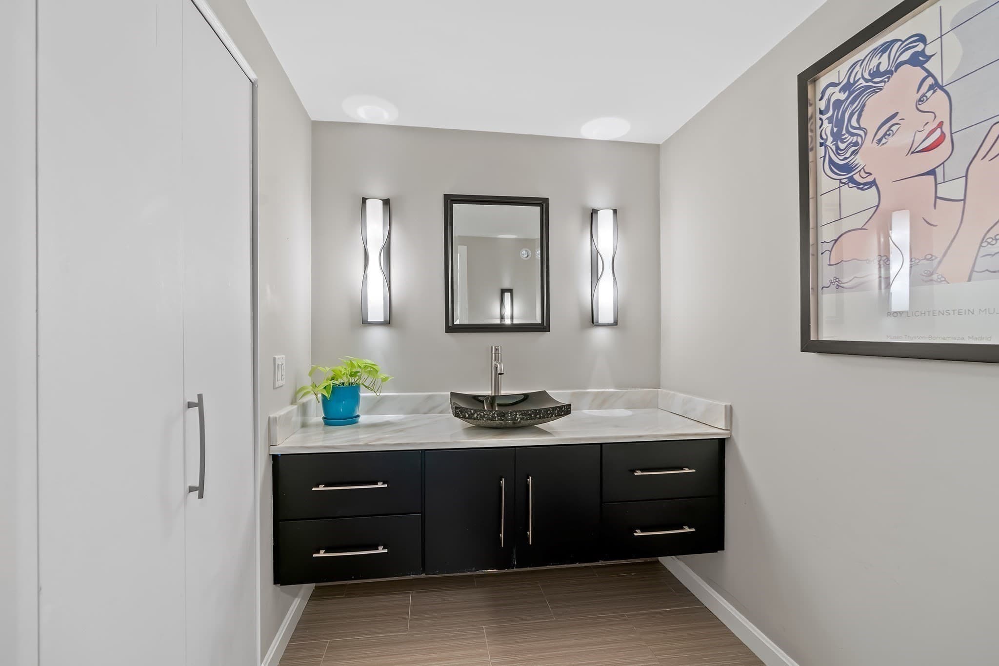 Condominium at 30 Pleasant Street # 30, Wellesley MA 02482, Wellesley, photo 14 of 34
