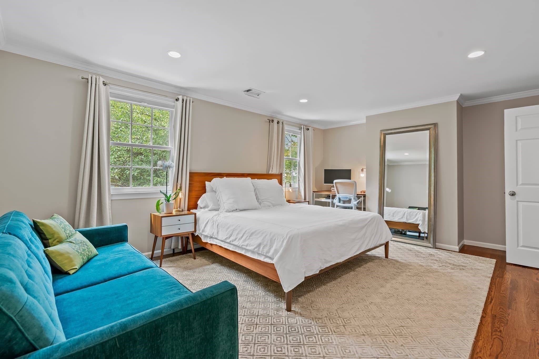 Condominium at 30 Pleasant Street # 30, Wellesley MA 02482, Wellesley, photo 15 of 34