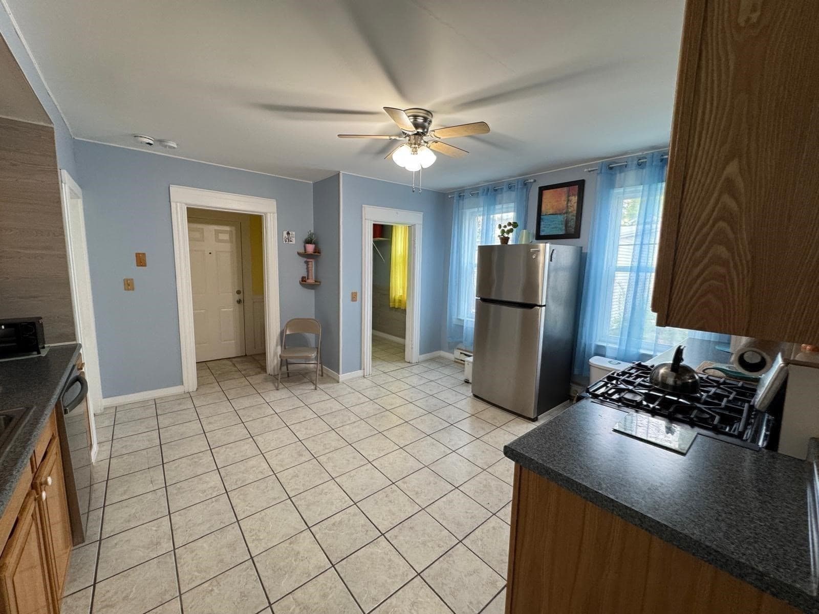 Condominium at 2 Esther Street Unit 2, Worcester MA 01607, Worcester, photo 13 of 31