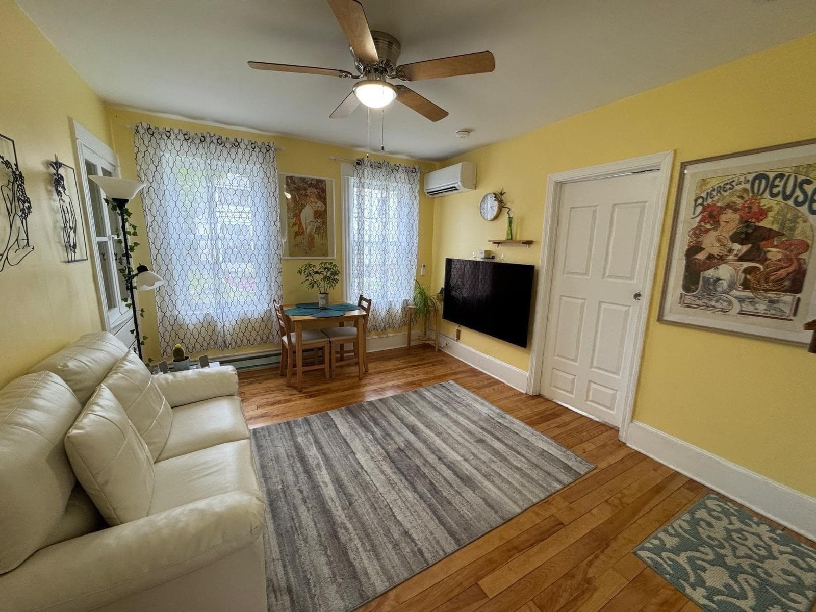 Condominium at 2 Esther Street Unit 2, Worcester MA 01607, Worcester, photo 3 of 31