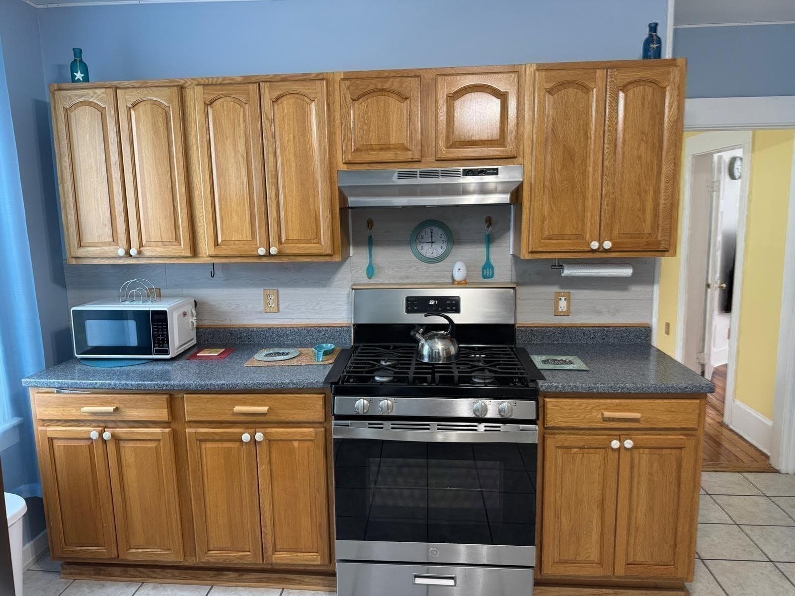 Condominium at 2 Esther Street Unit 2, Worcester MA 01607, Worcester, photo 15 of 31
