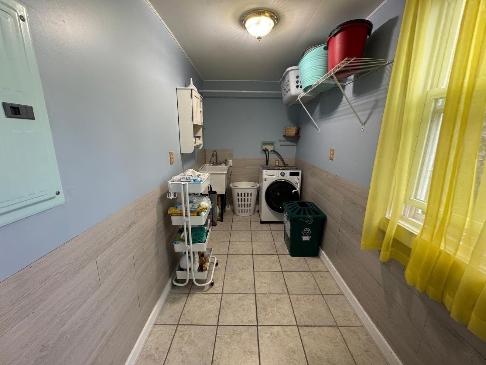 Condominium at 2 Esther Street Unit 2, Worcester MA 01607, Worcester, photo 11 of 31