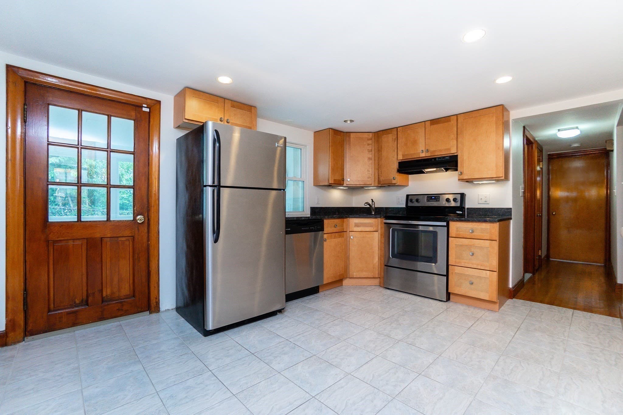 Multi Family at 92 Elsie St, Everett MA 02149, Everett, photo 17 of 27