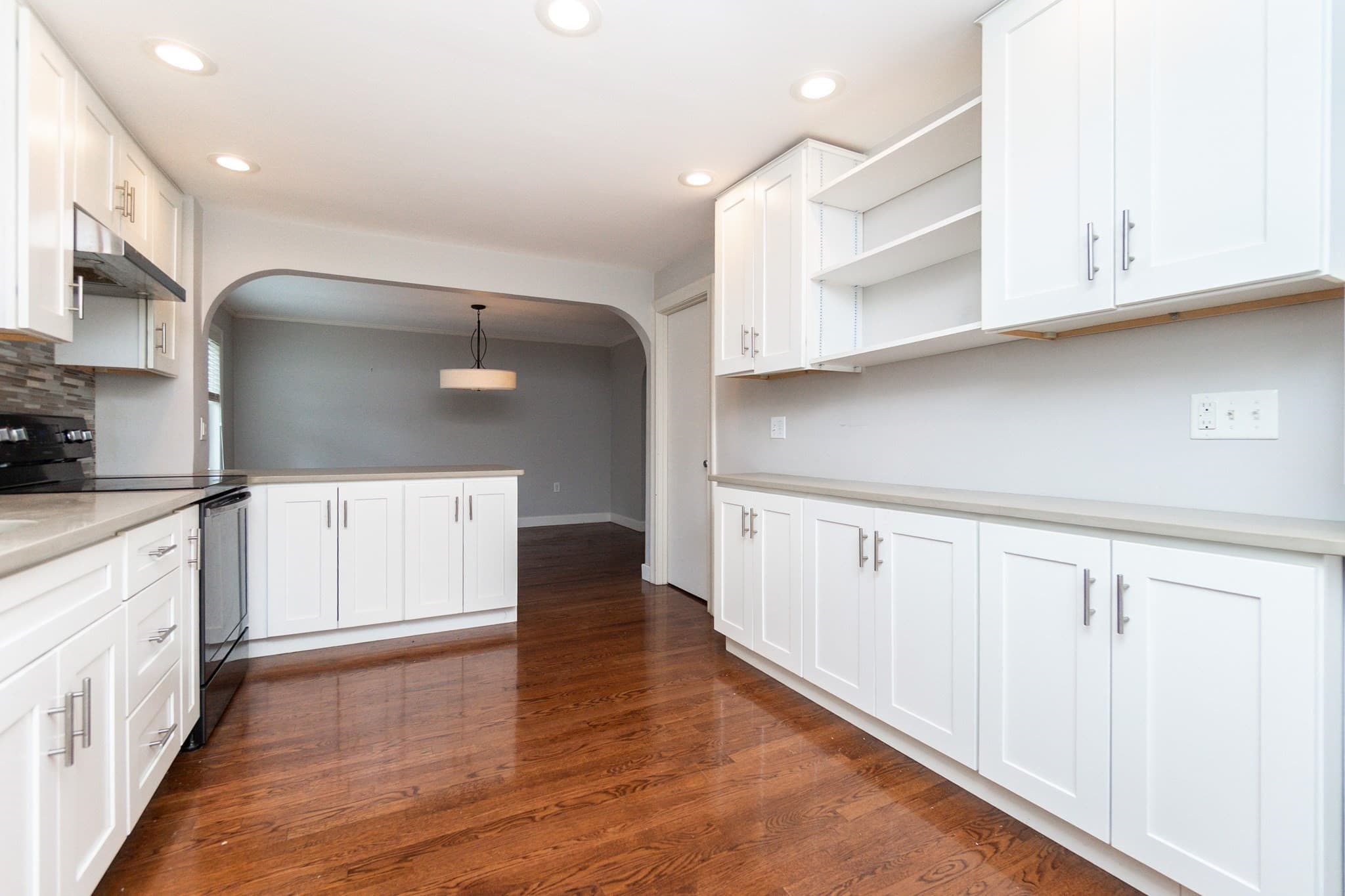 Multi Family at 92 Elsie St, Everett MA 02149, Everett, photo 5 of 27