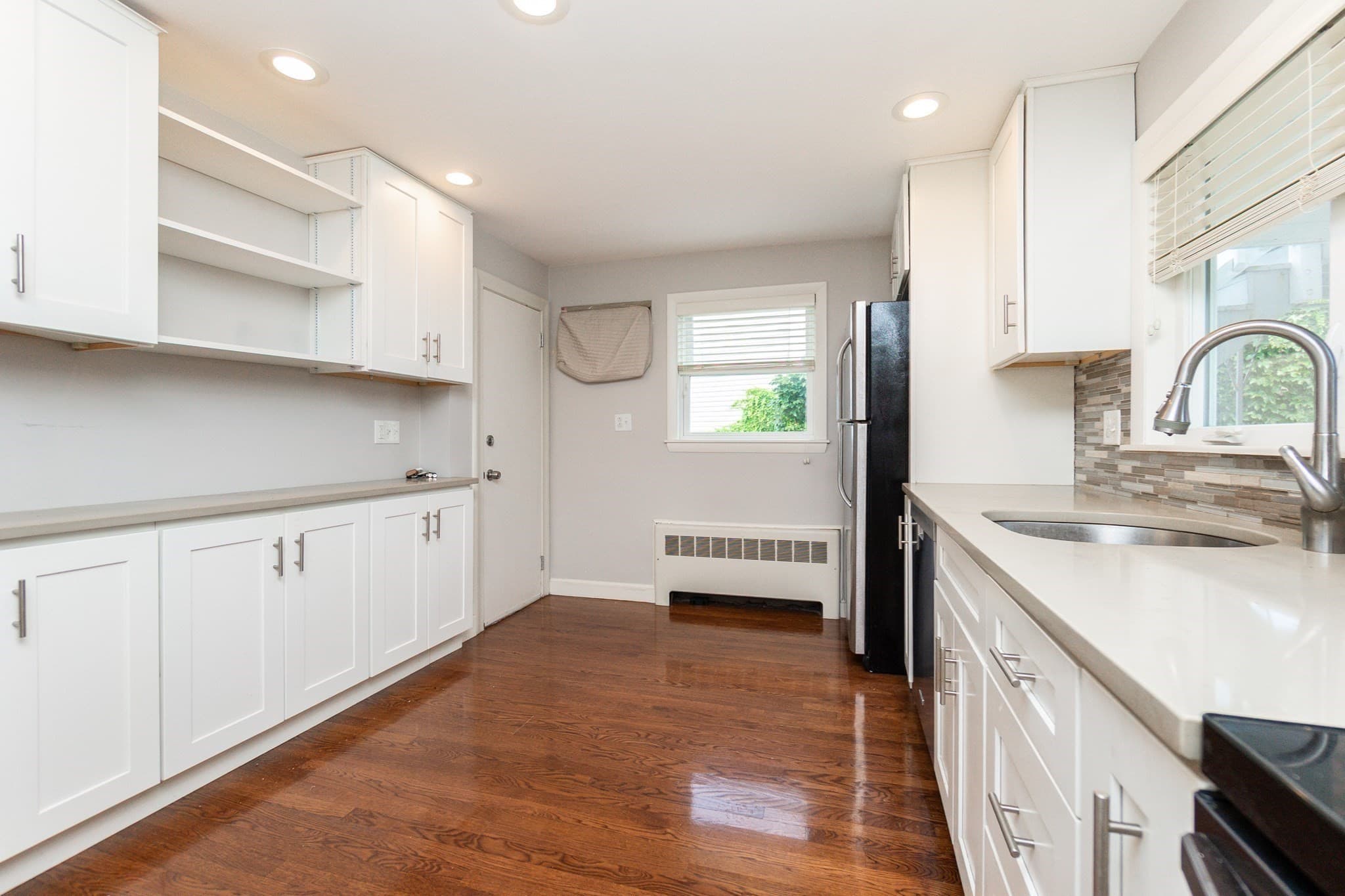 Multi Family at 92 Elsie St, Everett MA 02149, Everett, photo 4 of 27