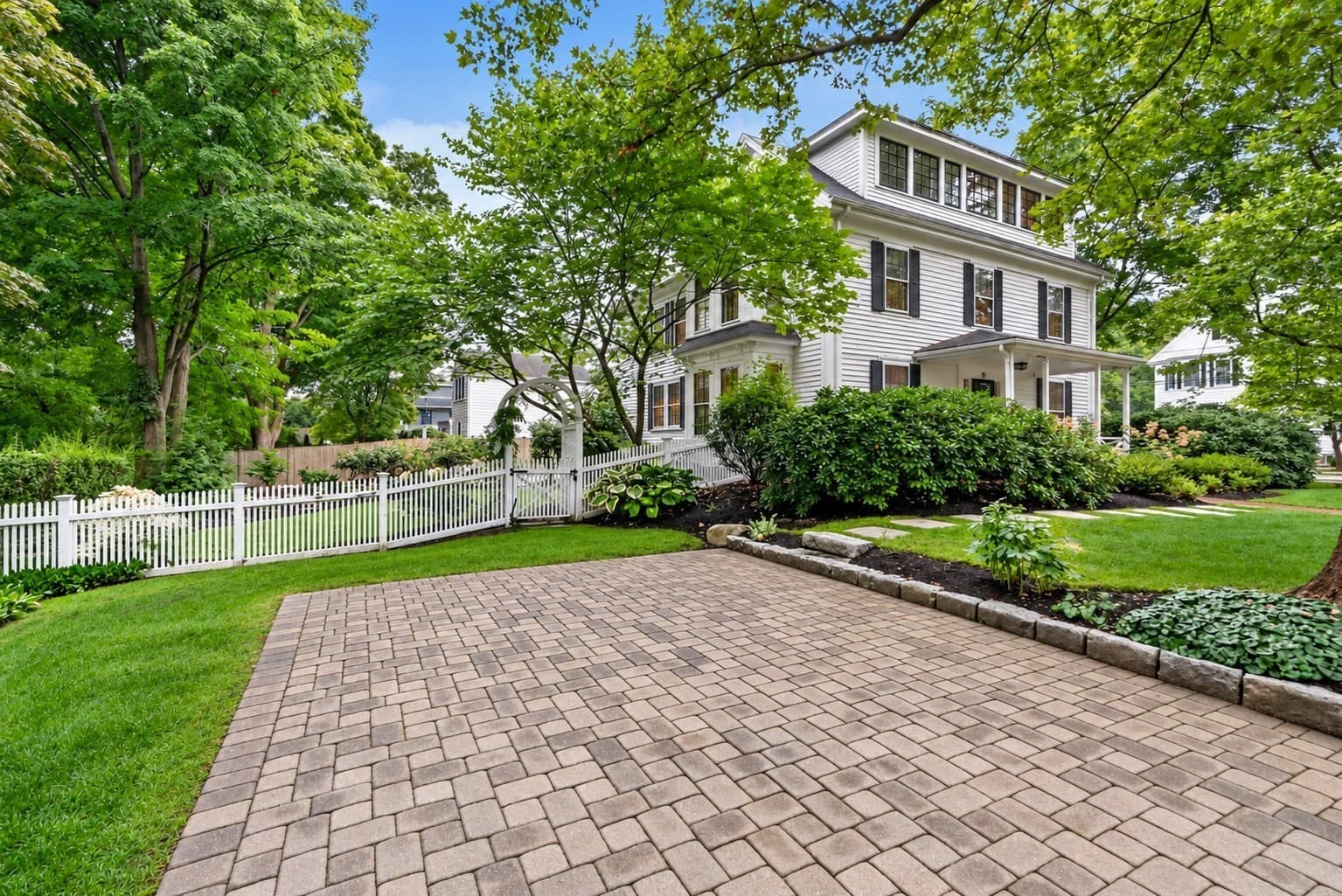 Single Family Residence at 35 Forest Street, Wellesley MA 02481, Wellesley, photo 2 of 31