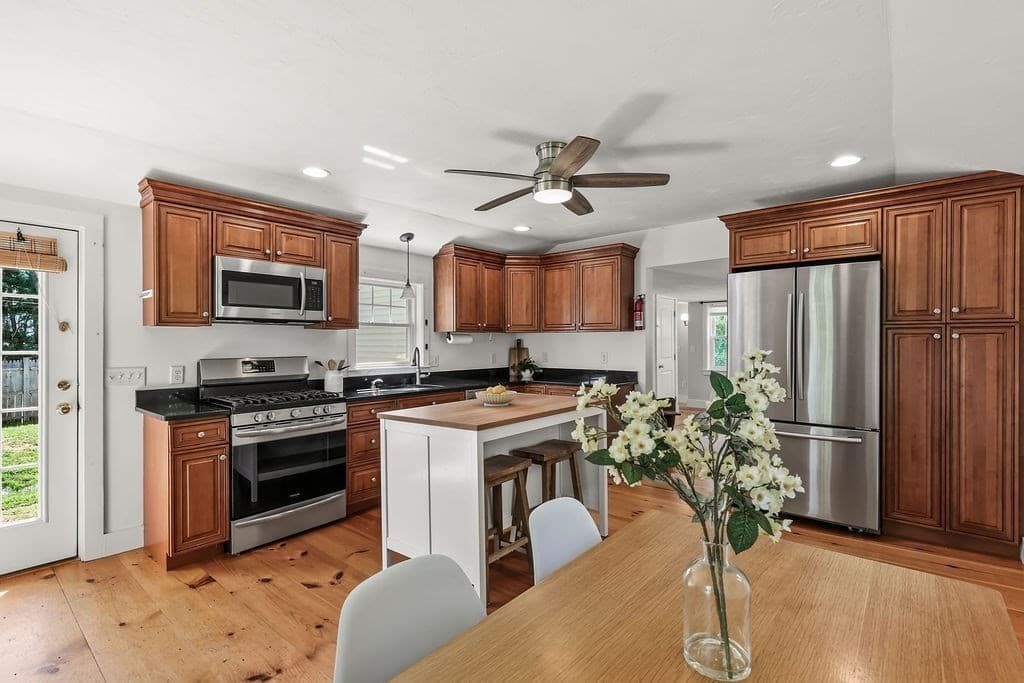 Single Family Residence at 44 Exchange St, Holliston MA 01746, Holliston, photo 13 of 42