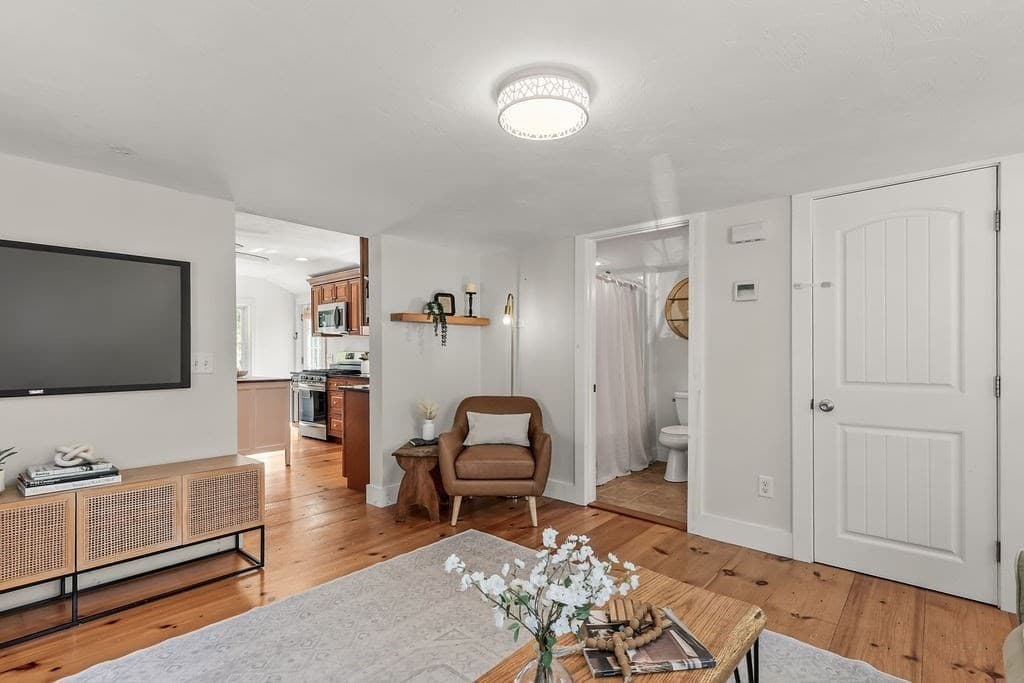 Single Family Residence at 44 Exchange St, Holliston MA 01746, Holliston, photo 10 of 42