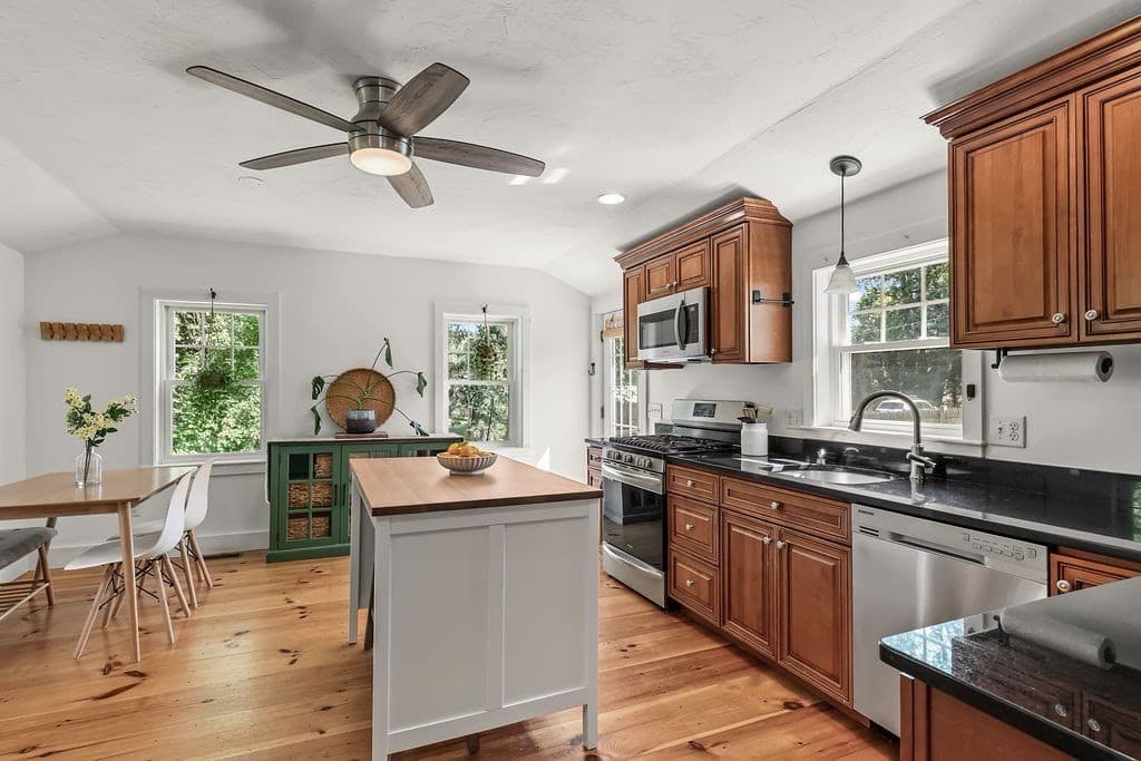 Single Family Residence at 44 Exchange St, Holliston MA 01746, Holliston, photo 11 of 42