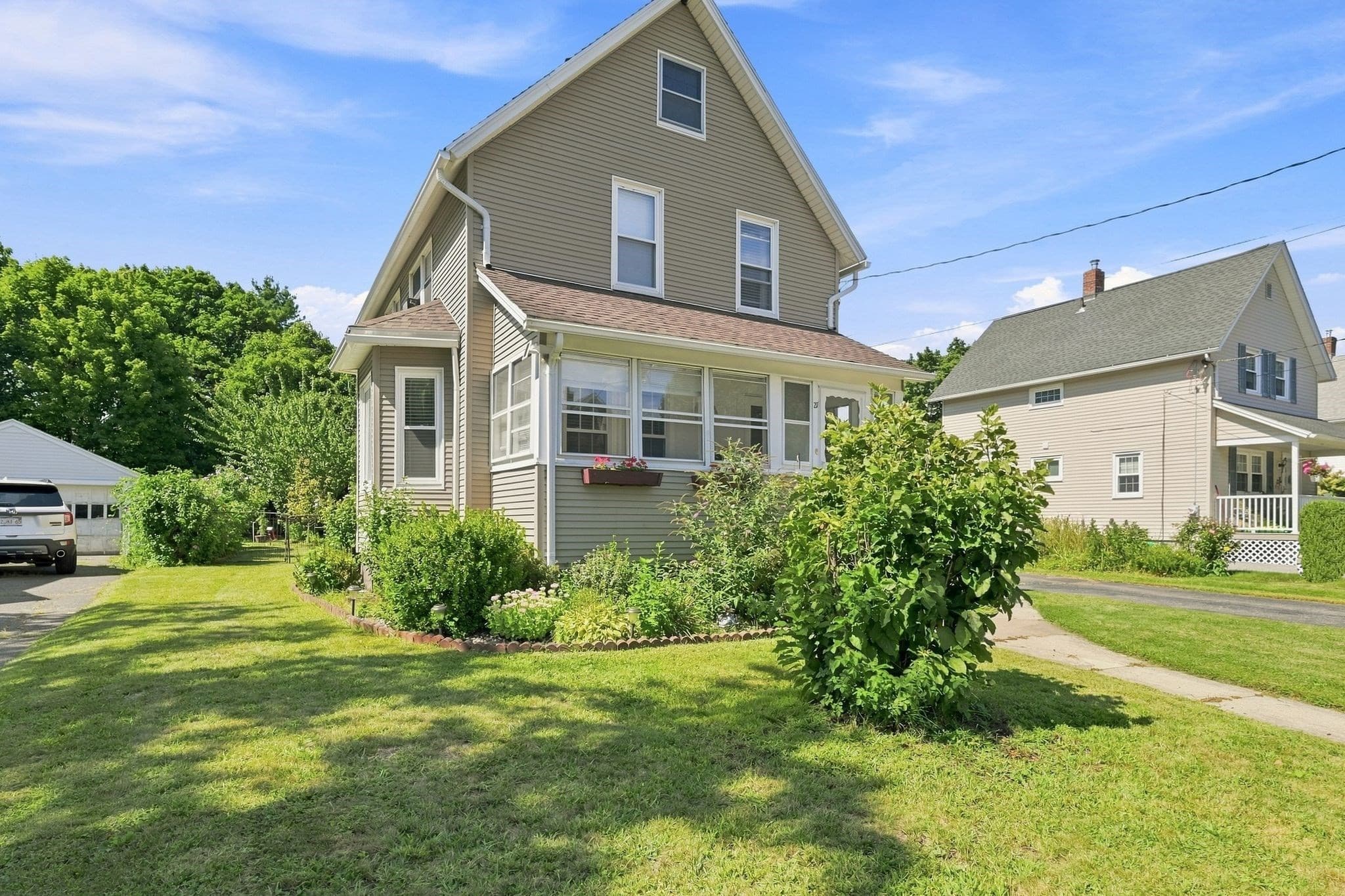 Single Family Residence at 27 Elm St, Ludlow MA 01056, Ludlow, photo 2 of 42