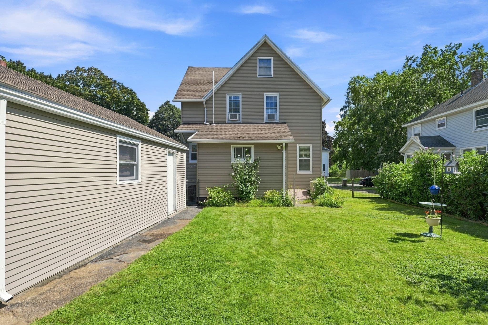 Single Family Residence at 27 Elm St, Ludlow MA 01056, Ludlow, photo 40 of 42