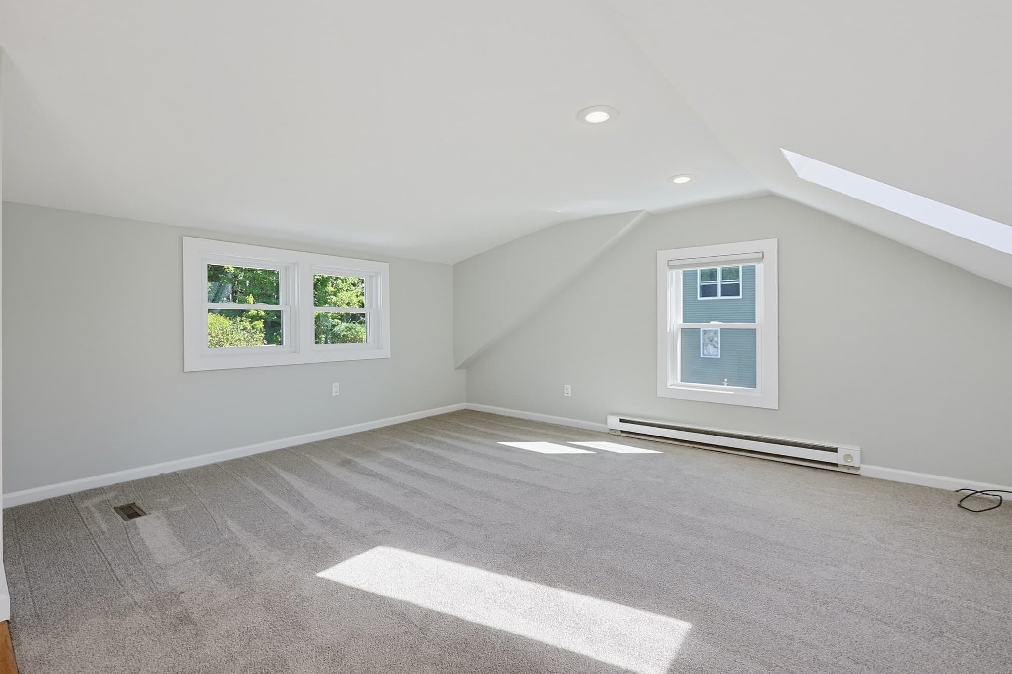 Single Family Residence at 191 Whitins Rd, Sutton MA 01590, Sutton, photo 24 of 37