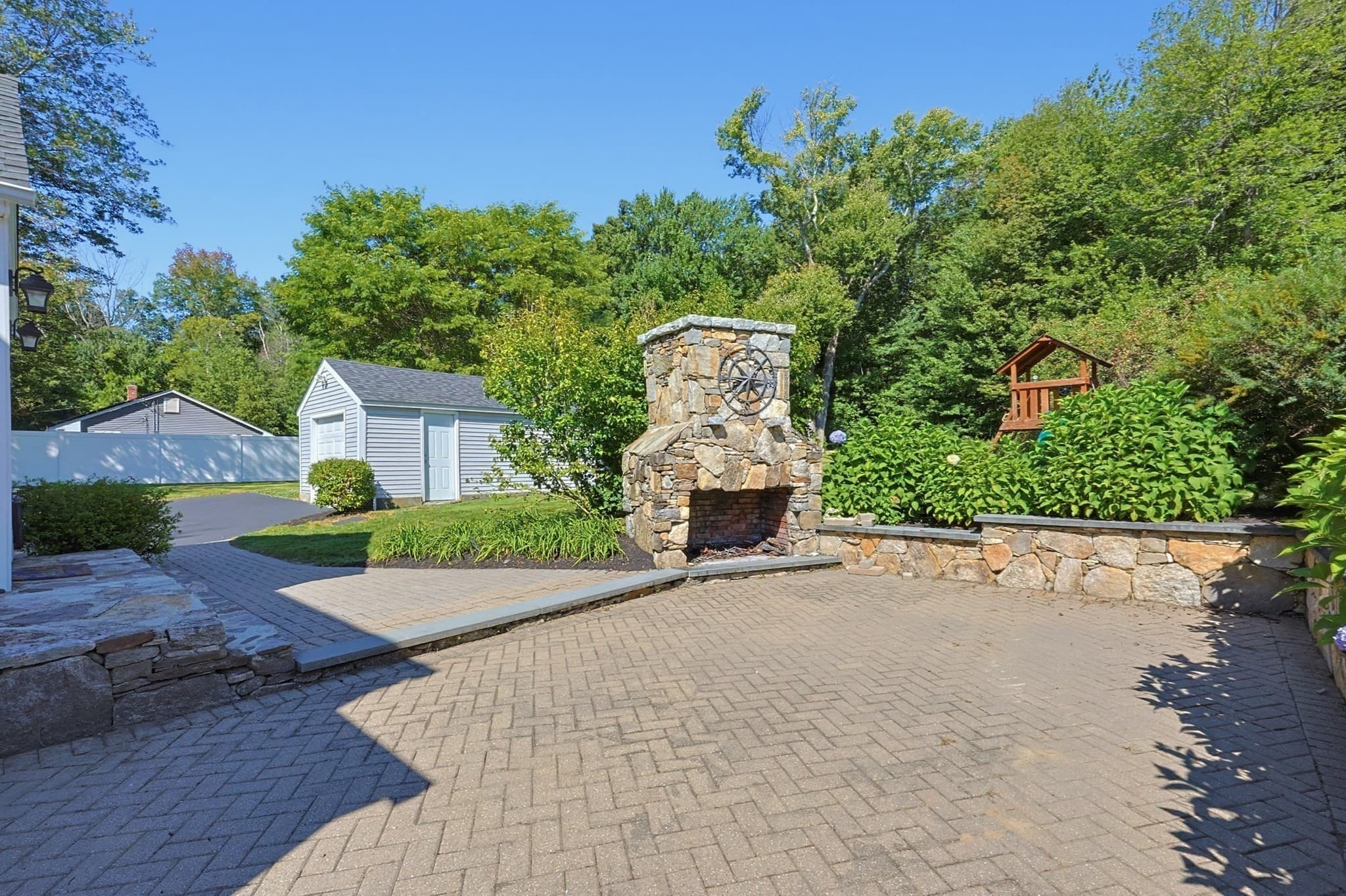 Single Family Residence at 191 Whitins Rd, Sutton MA 01590, Sutton, photo 34 of 37
