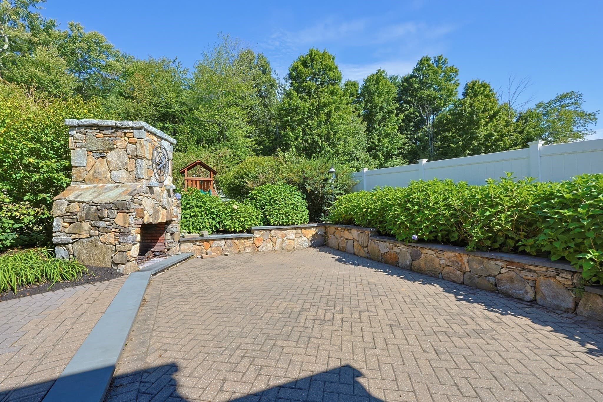 Single Family Residence at 191 Whitins Rd, Sutton MA 01590, Sutton, photo 35 of 37
