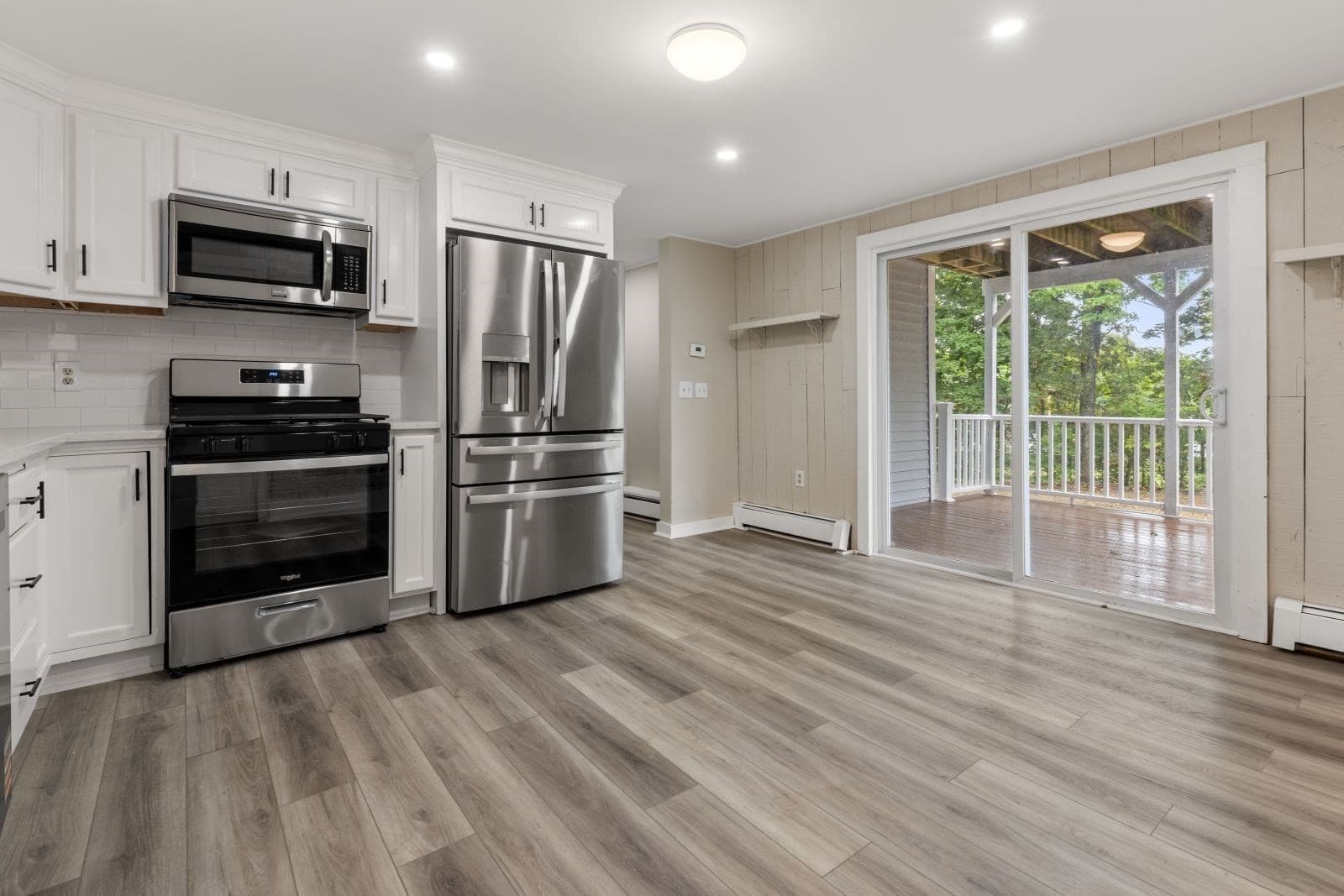 Multi Family at 208 High St, North Attleboro MA 02760, North Attleboro, photo 12 of 42