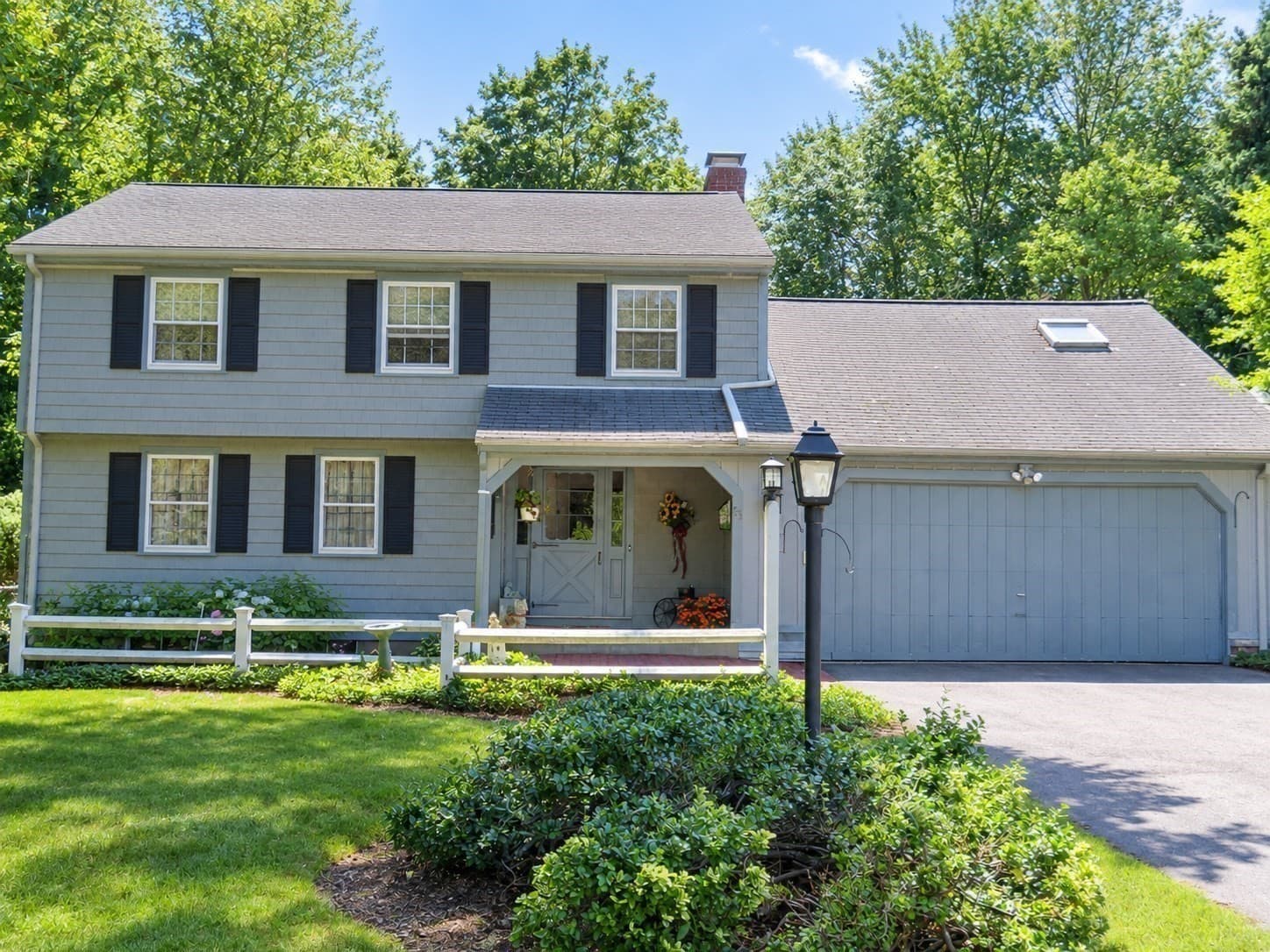 Single Family Residence at 23 Donna Dr, Hanover MA 02339, Hanover, photo 2 of 42