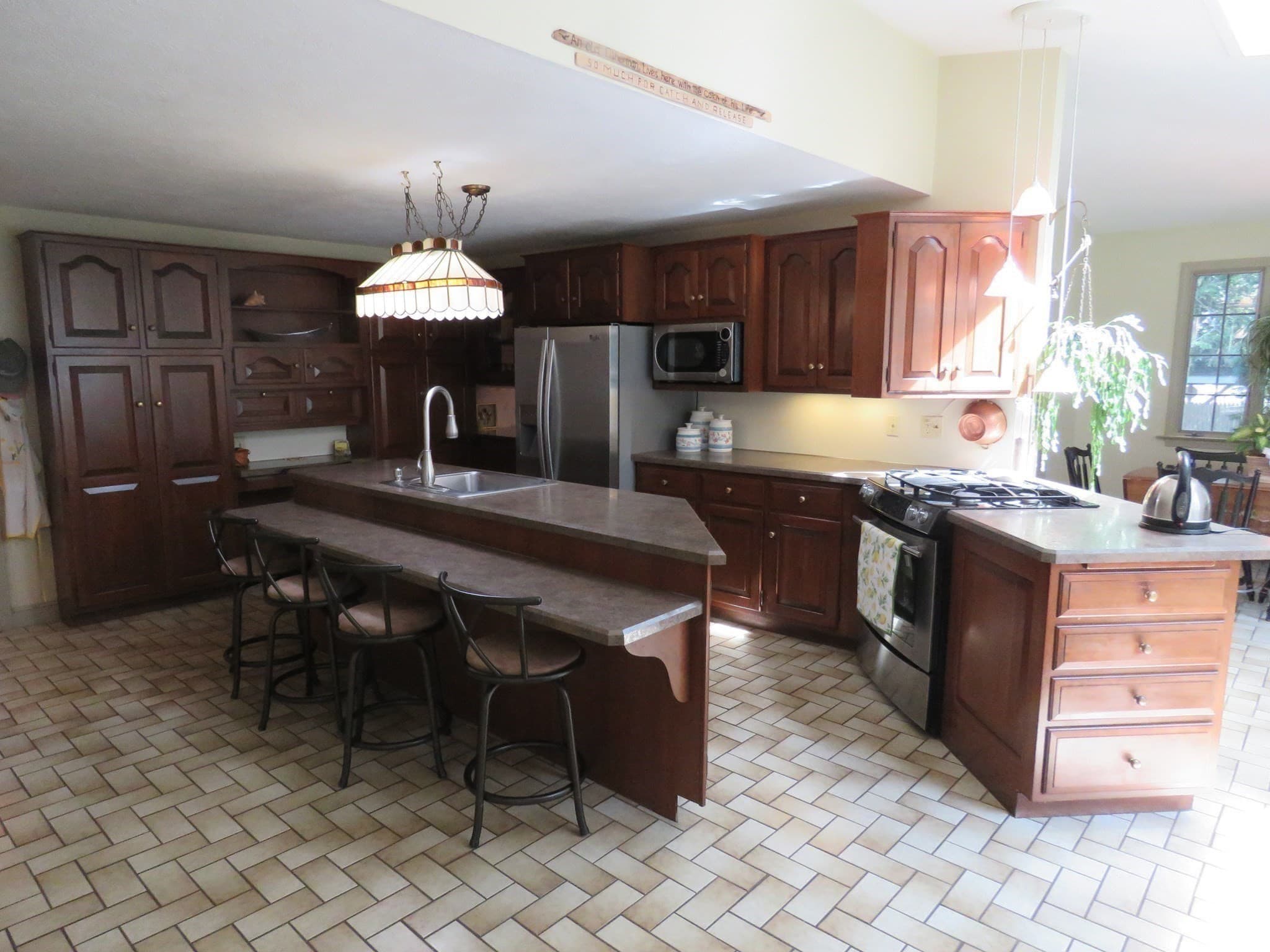 Single Family Residence at 23 Donna Dr, Hanover MA 02339, Hanover, photo 3 of 42