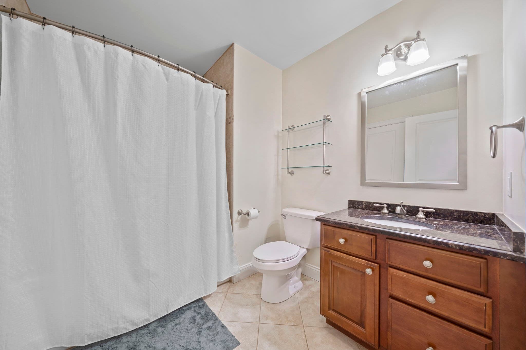 Condominium at 580 Quarry St # 9, Quincy MA 02169, photo 17 of 22