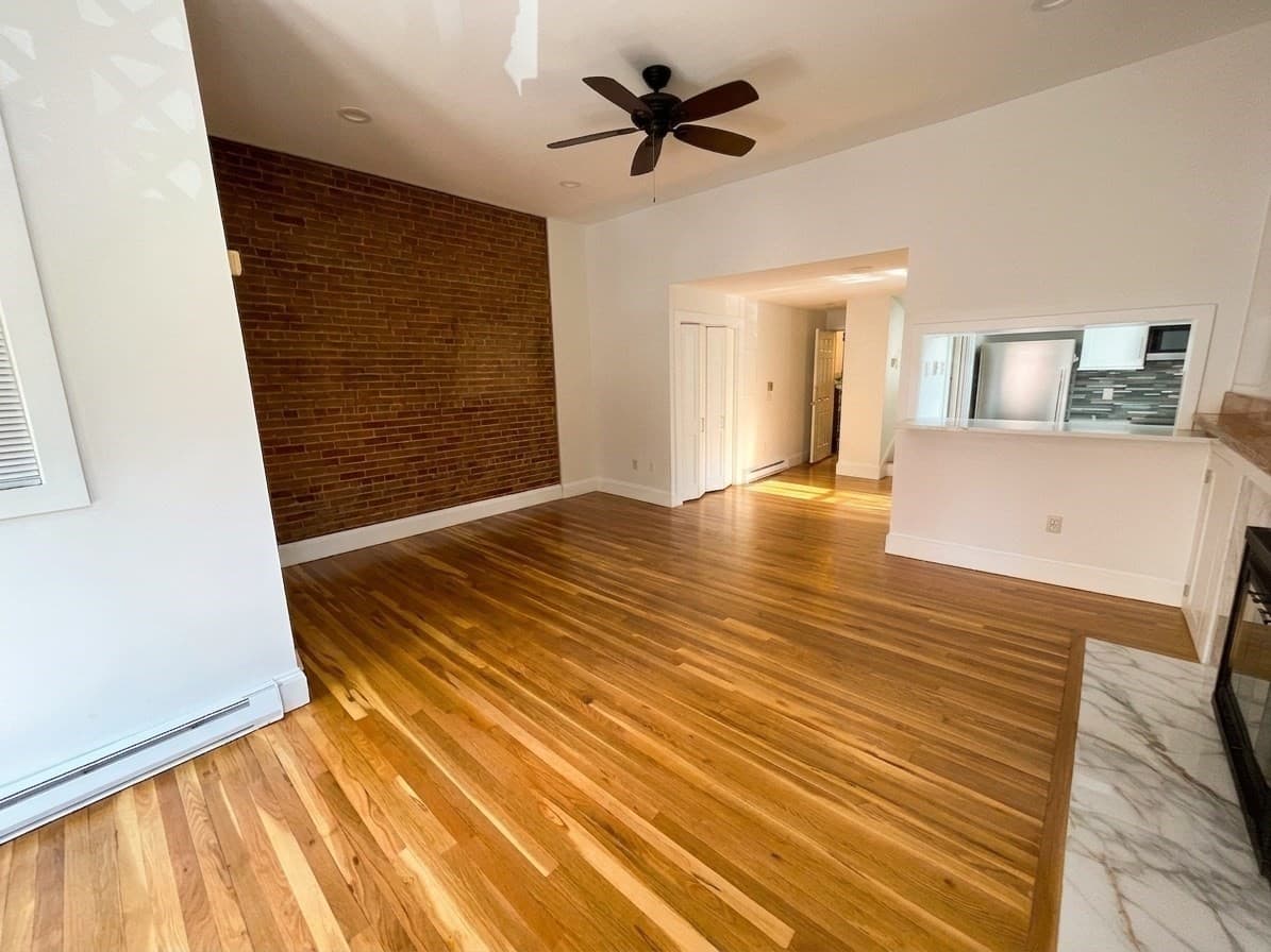 Condominium at 24 Dartmouth # 2, Boston MA 02116, photo 6 of 24