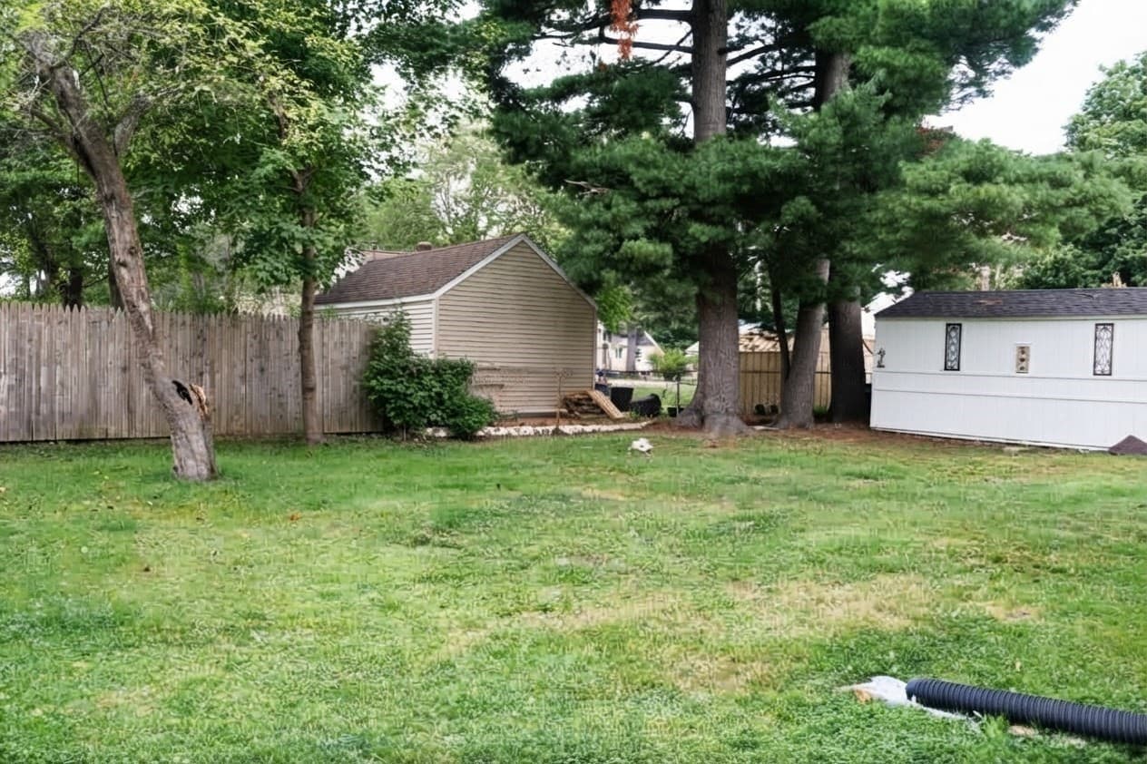Single Family Residence at 35 W Akard St, Ludlow MA 01056, Ludlow, photo 3 of 15