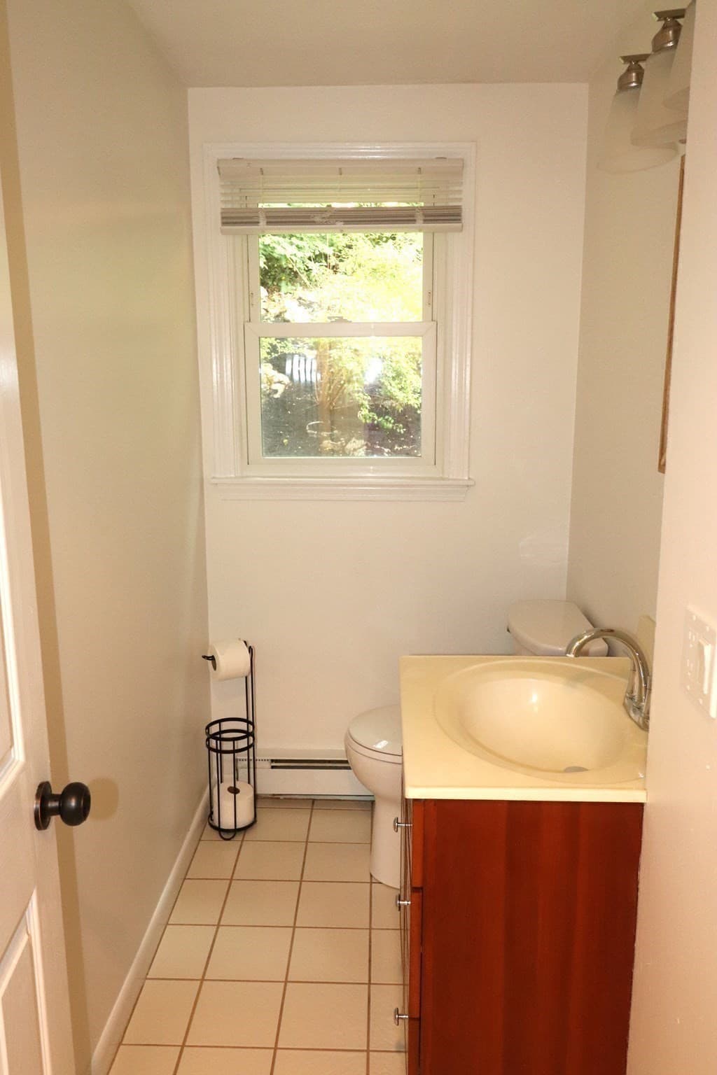 Single Family Residence at 146 Walnut St, Shrewsbury MA 01545, Shrewsbury, photo 21 of 27
