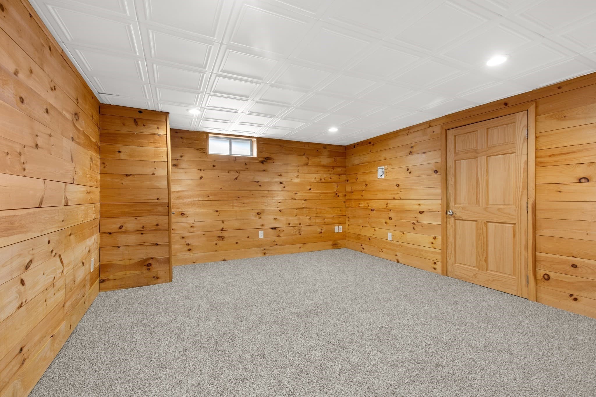Single Family Residence at 18 Gould Rd, Plymouth MA 02360, photo 23 of 42