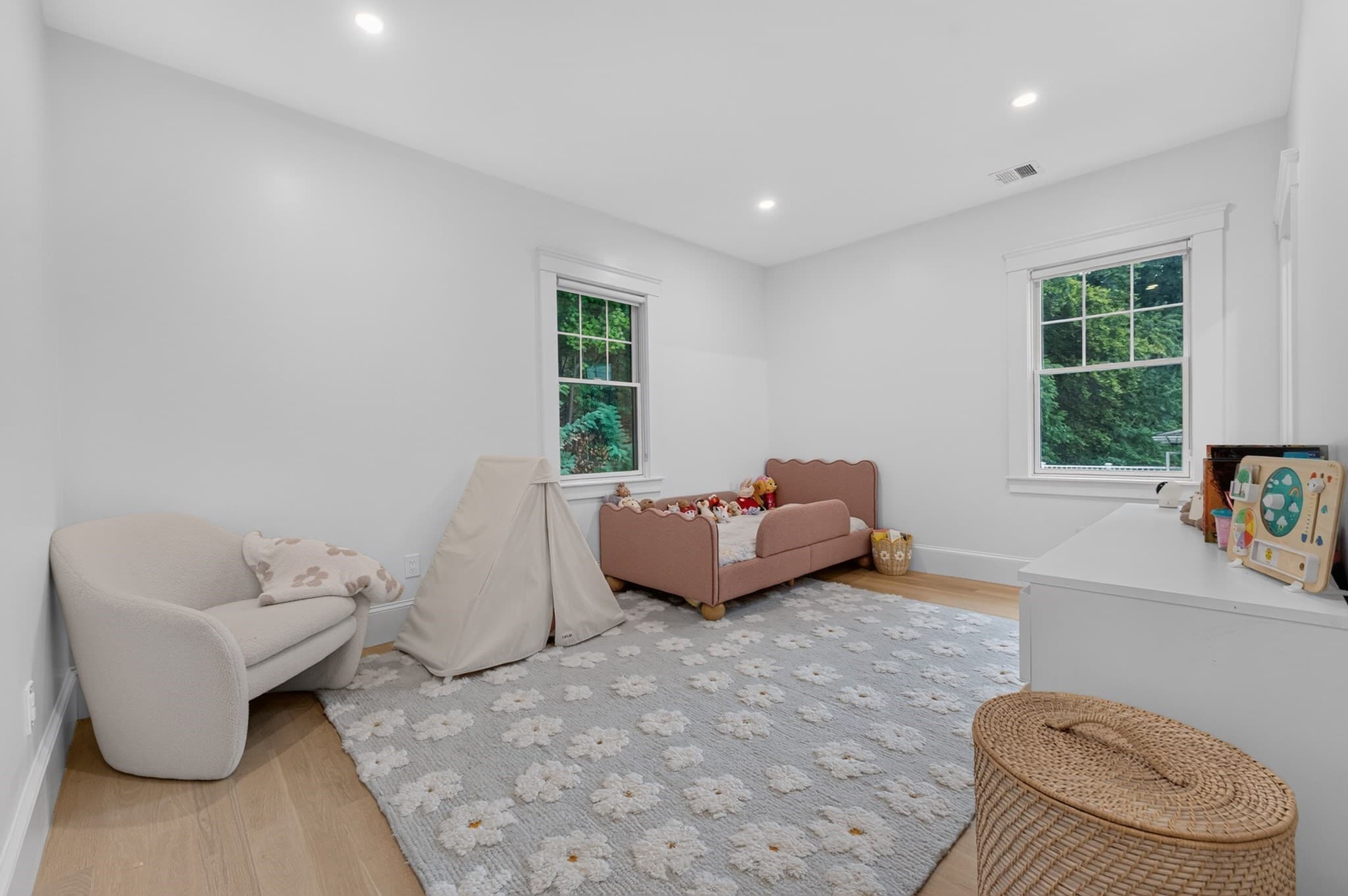 Condominium at 261 Tappan St # 1, Brookline MA 02445, Brookline, photo 16 of 33