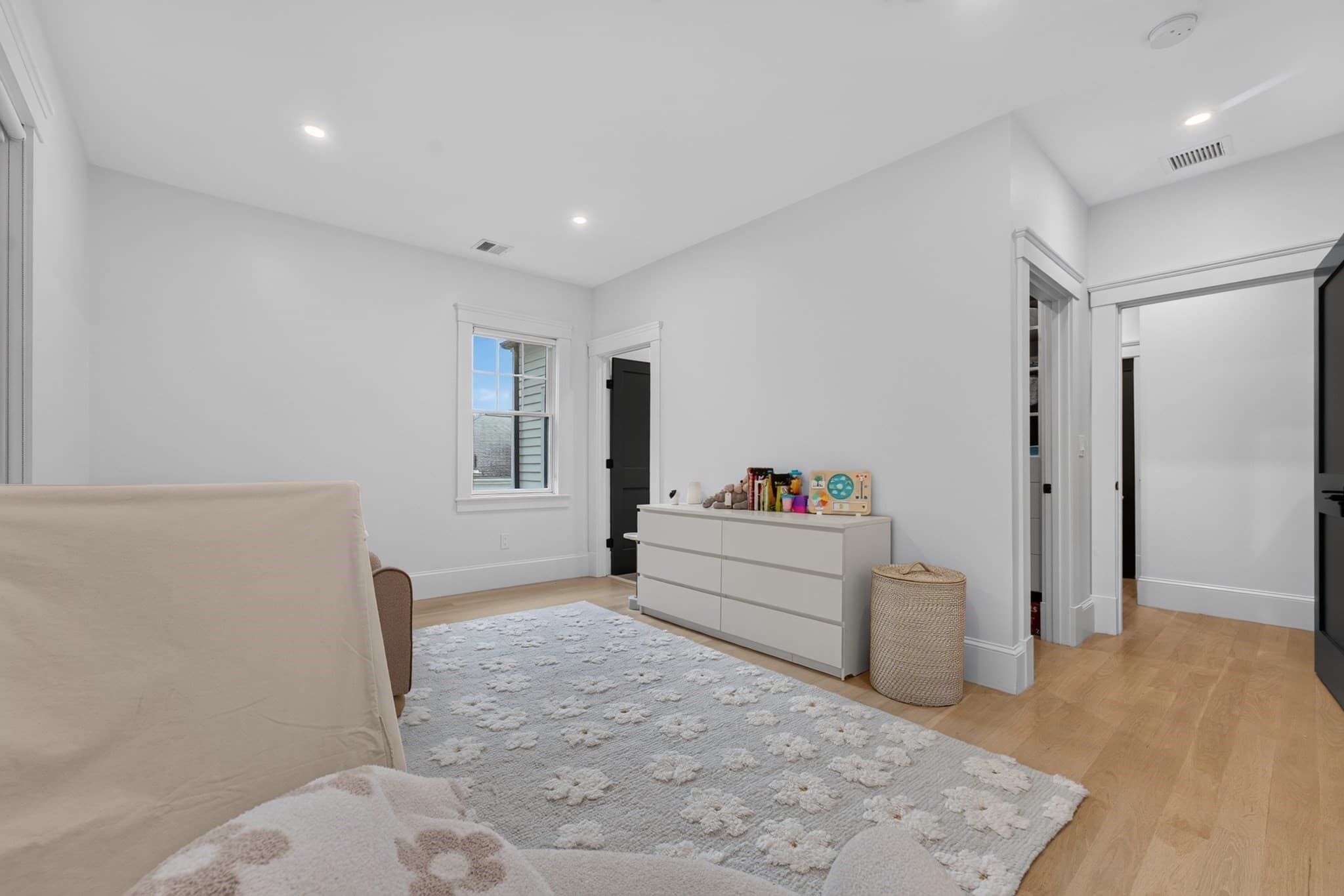 Condominium at 261 Tappan St # 1, Brookline MA 02445, Brookline, photo 15 of 33