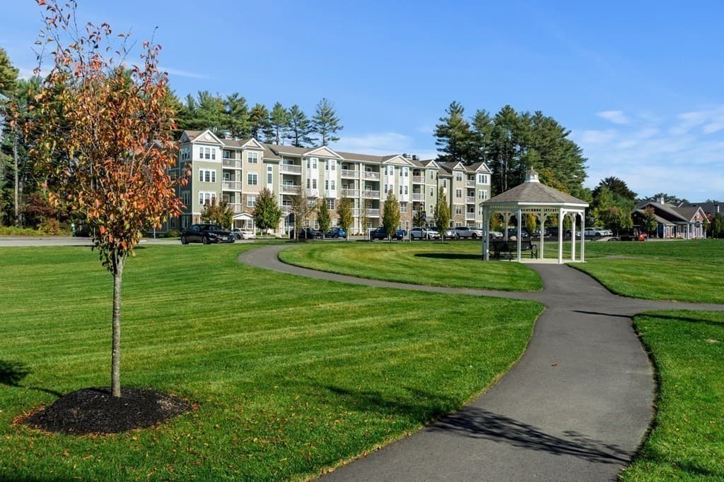 Condominium at 320 Martins Landing # 501, North Reading MA 01864, North Reading, photo 20 of 31