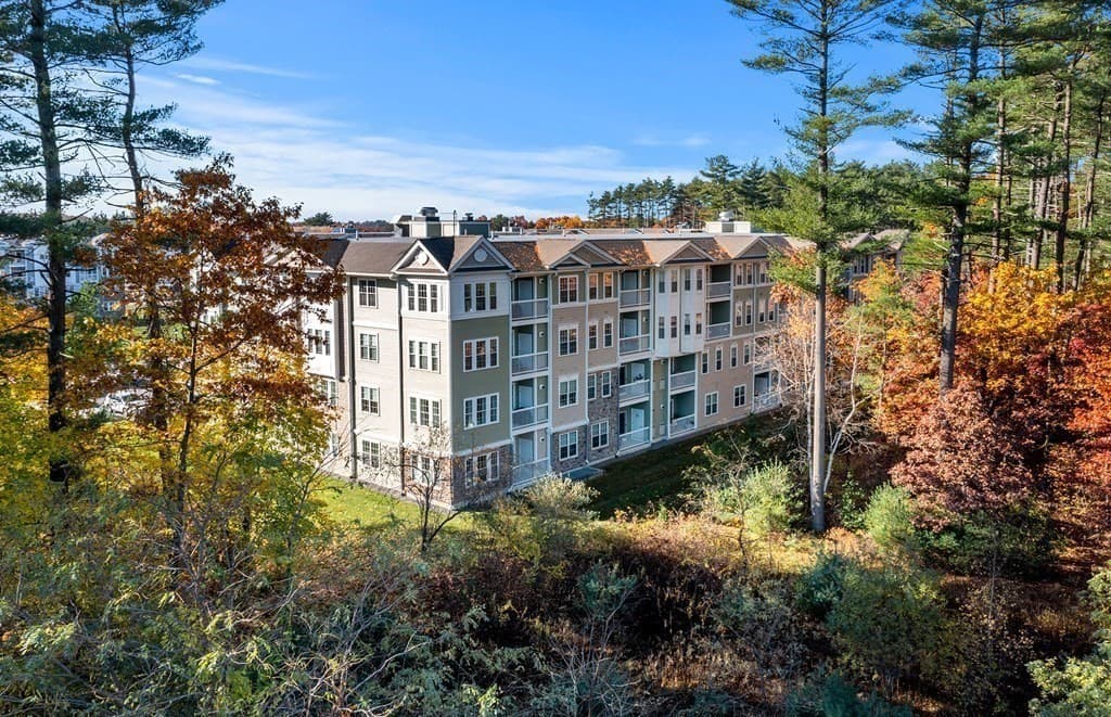 Condominium at 320 Martins Landing # 501, North Reading MA 01864, North Reading, photo 18 of 31