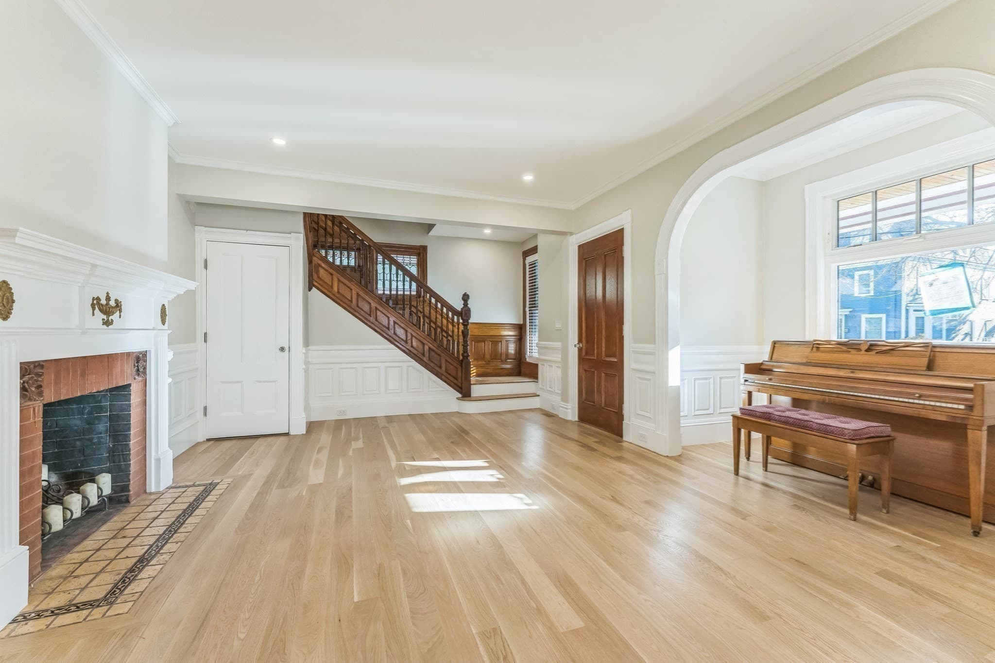 Single Family Residence at 220 Aspinwall Ave, Brookline MA 02446, Brookline, photo 12 of 38