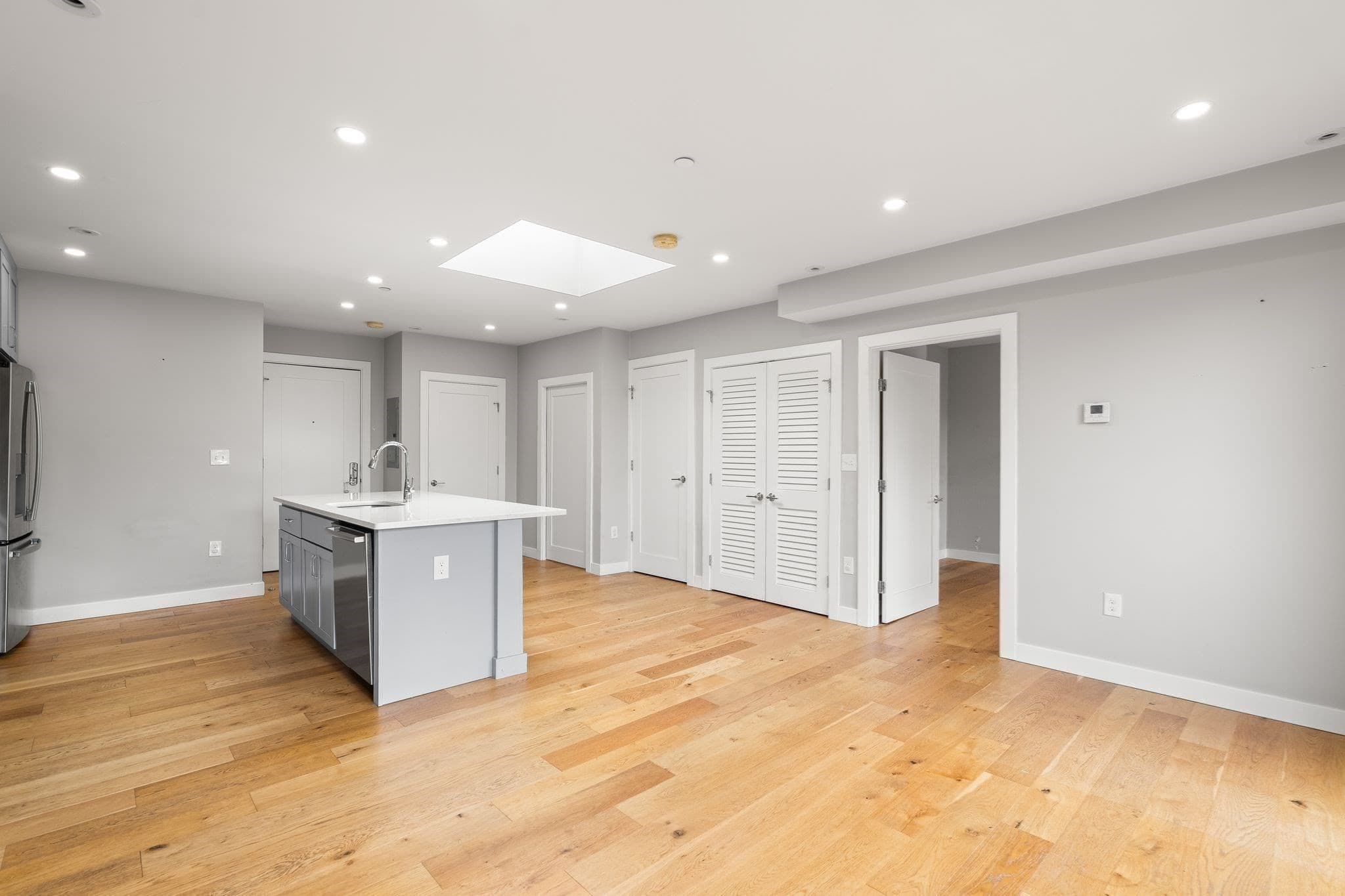 Condominium at 10-16 Everett St # 402, Boston MA 02128, Boston, photo 16 of 39