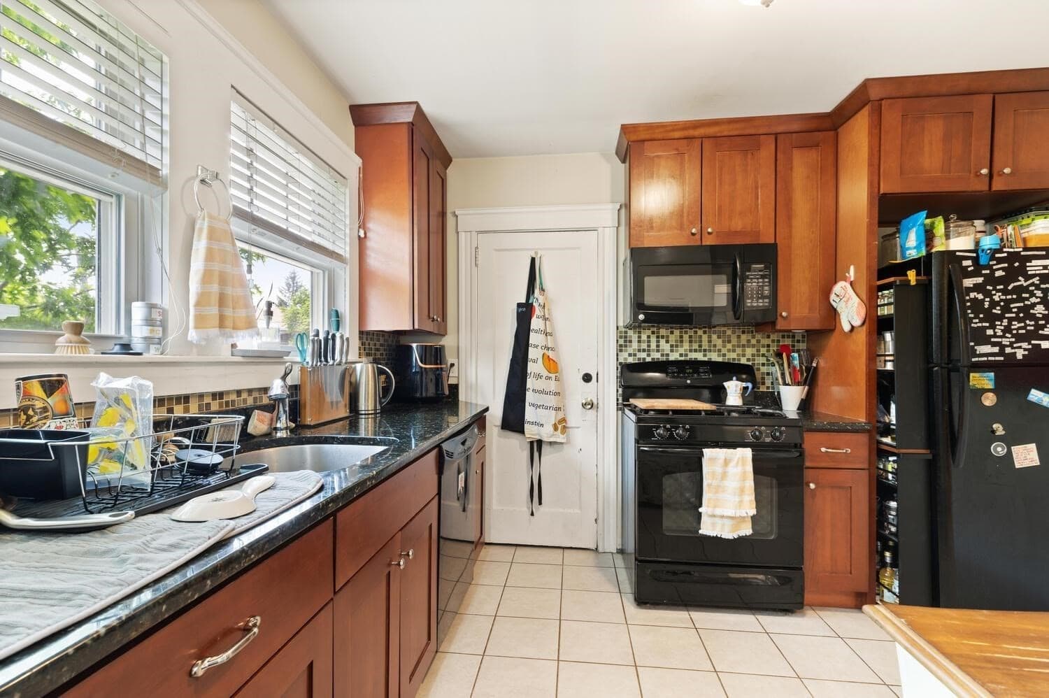 Multi Family at 31 Willoughby St, Boston MA 02135, photo 12 of 34