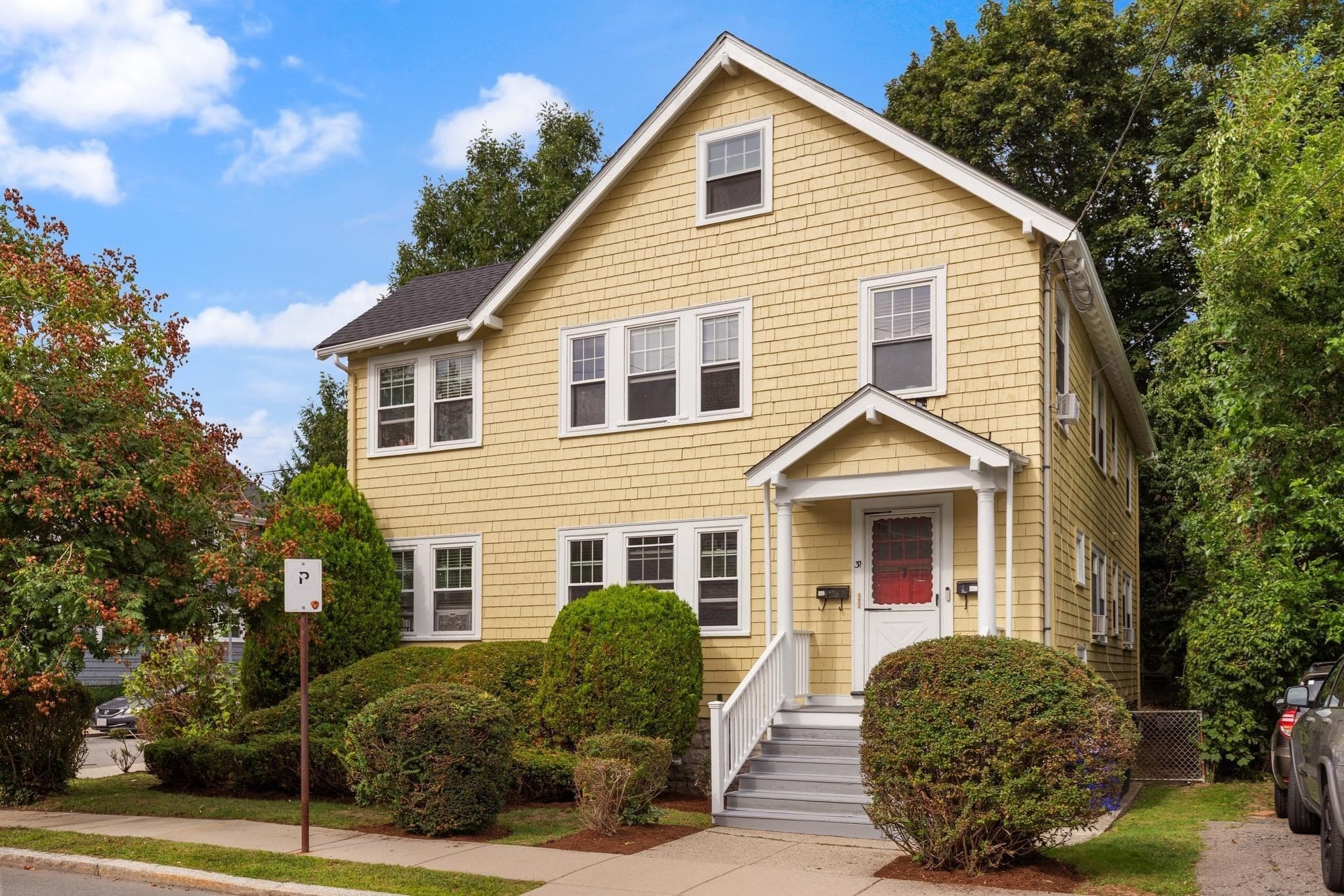 31 Willoughby St, Boston MA 02135