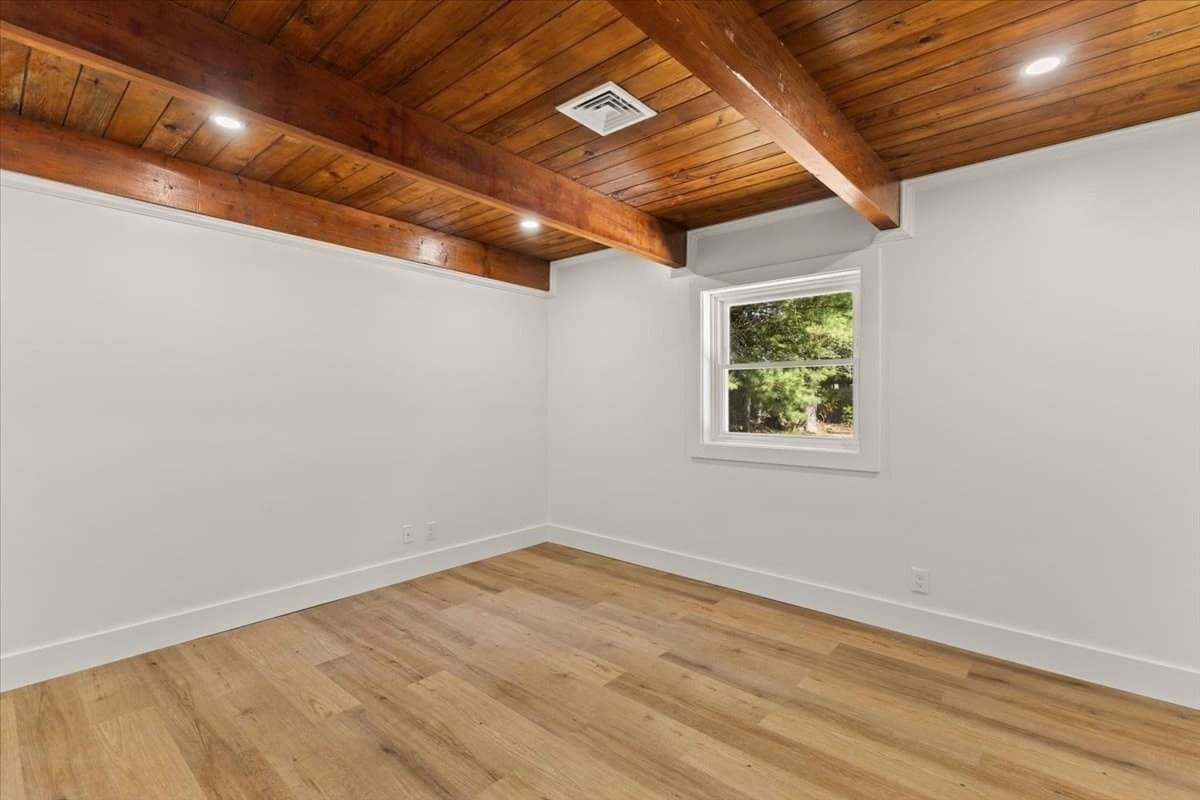 Single Family Residence at 3 Abraham Ave, Freetown MA 02717, Freetown, photo 39 of 42