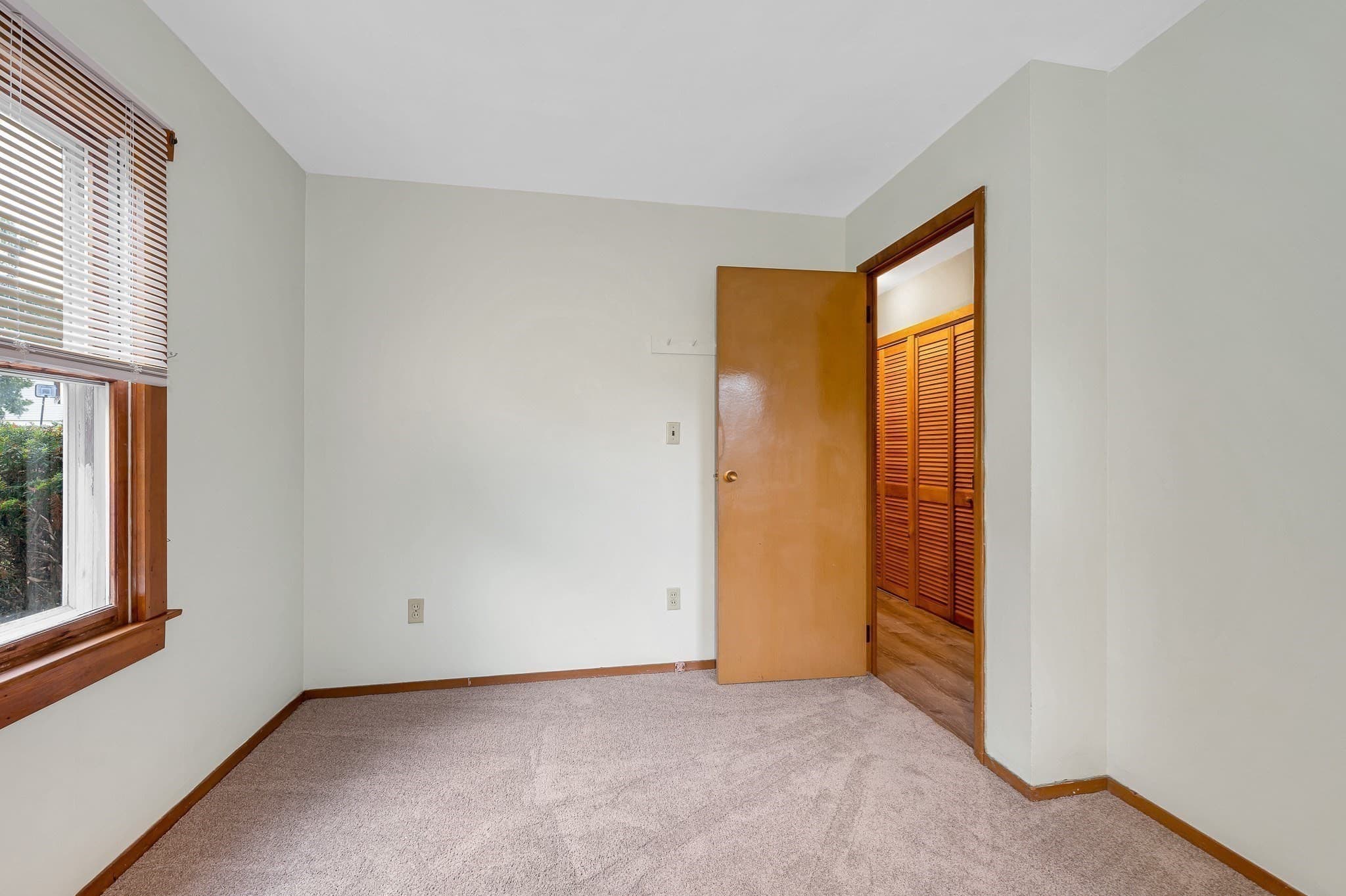 Single Family Residence at 122 Fetherston Ave, Lowell MA 01852, Lowell, photo 24 of 42