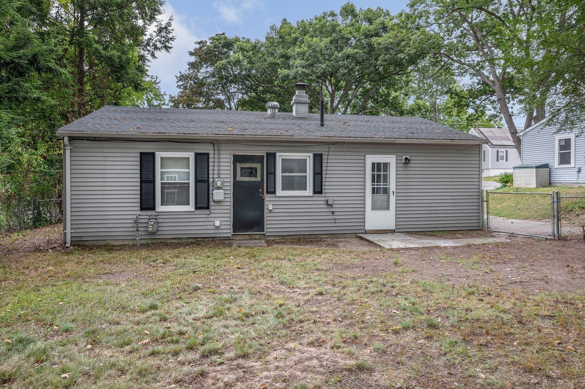 Single Family Residence at 122 Fetherston Ave, Lowell MA 01852, Lowell, photo 33 of 42