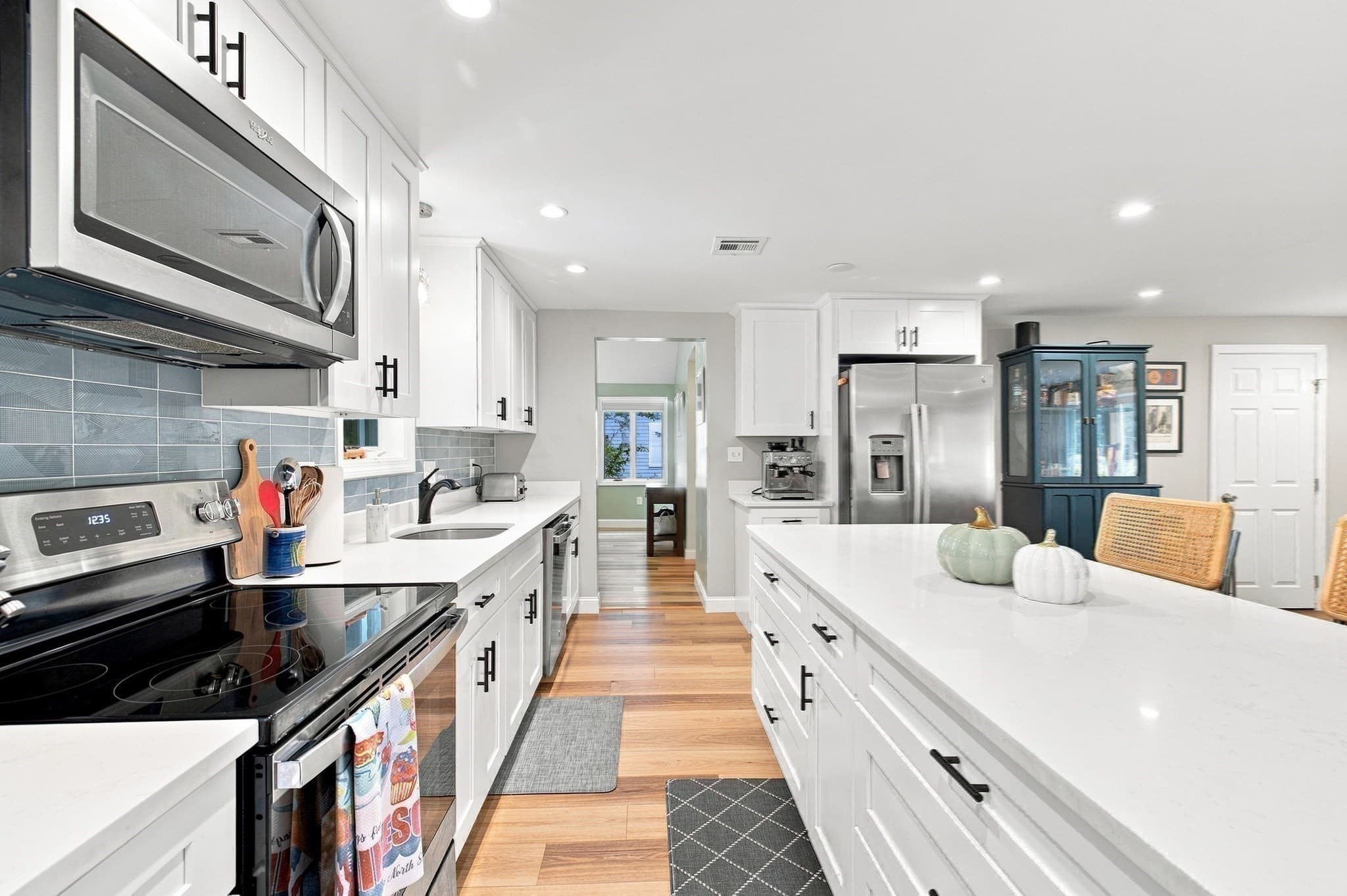 Single Family Residence at 7 Philip Road, Framingham MA 01701, Framingham, photo 24 of 41